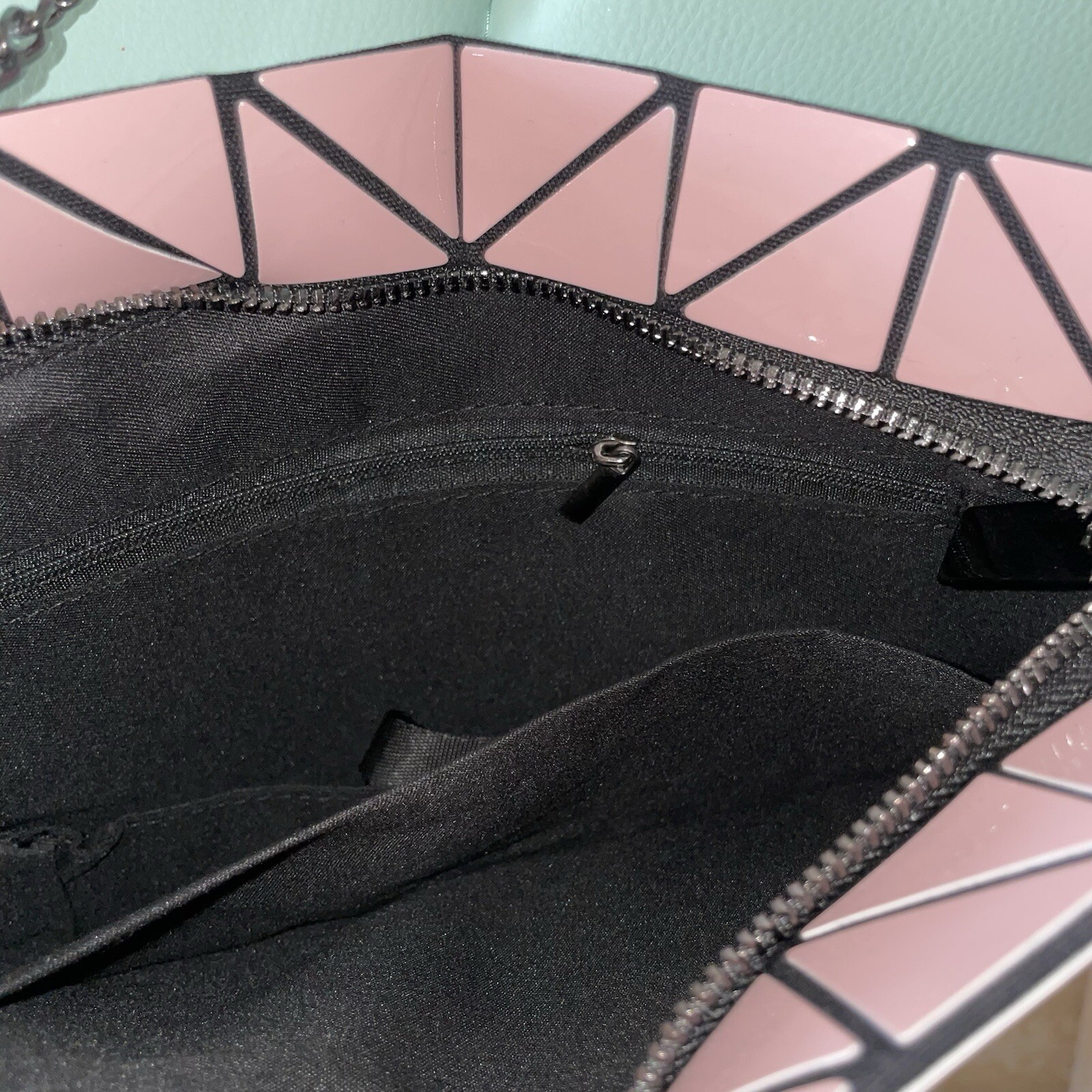 Pink Chain geometric Bag