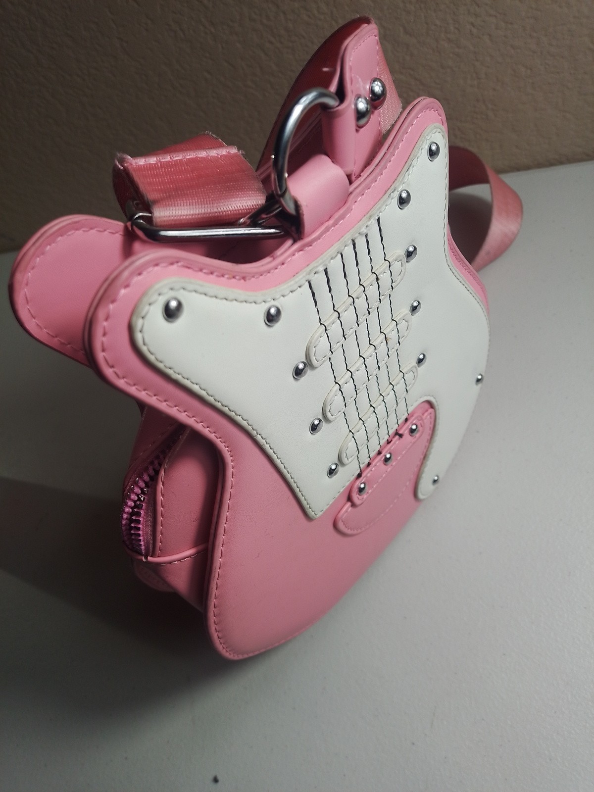 Women’s Pink Guitar Shaped Shoulder Bag Casual Female Great For A Concert Night