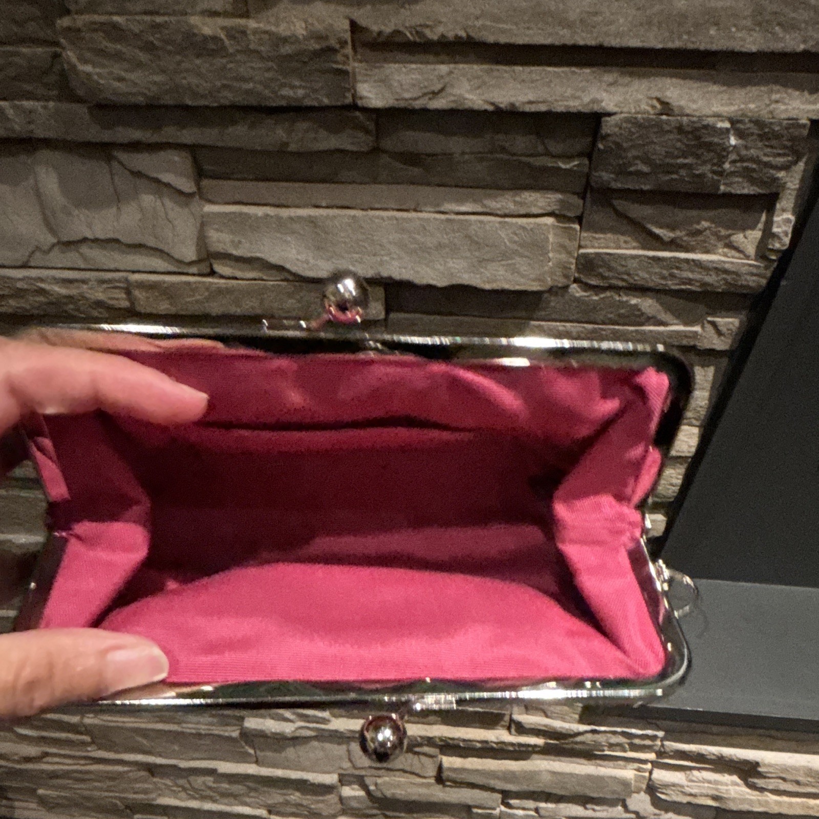 COACH Vintage Y2K Optic Lurex Large Framed Kisslock Clutch Wristlet Black Silver
