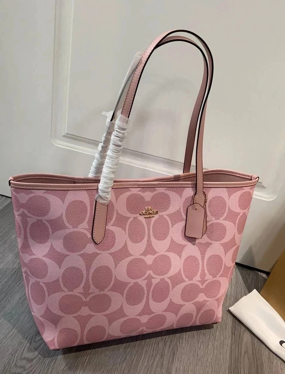 COACH City Tote Signature Canvas Powder Pink CAL49 NEW