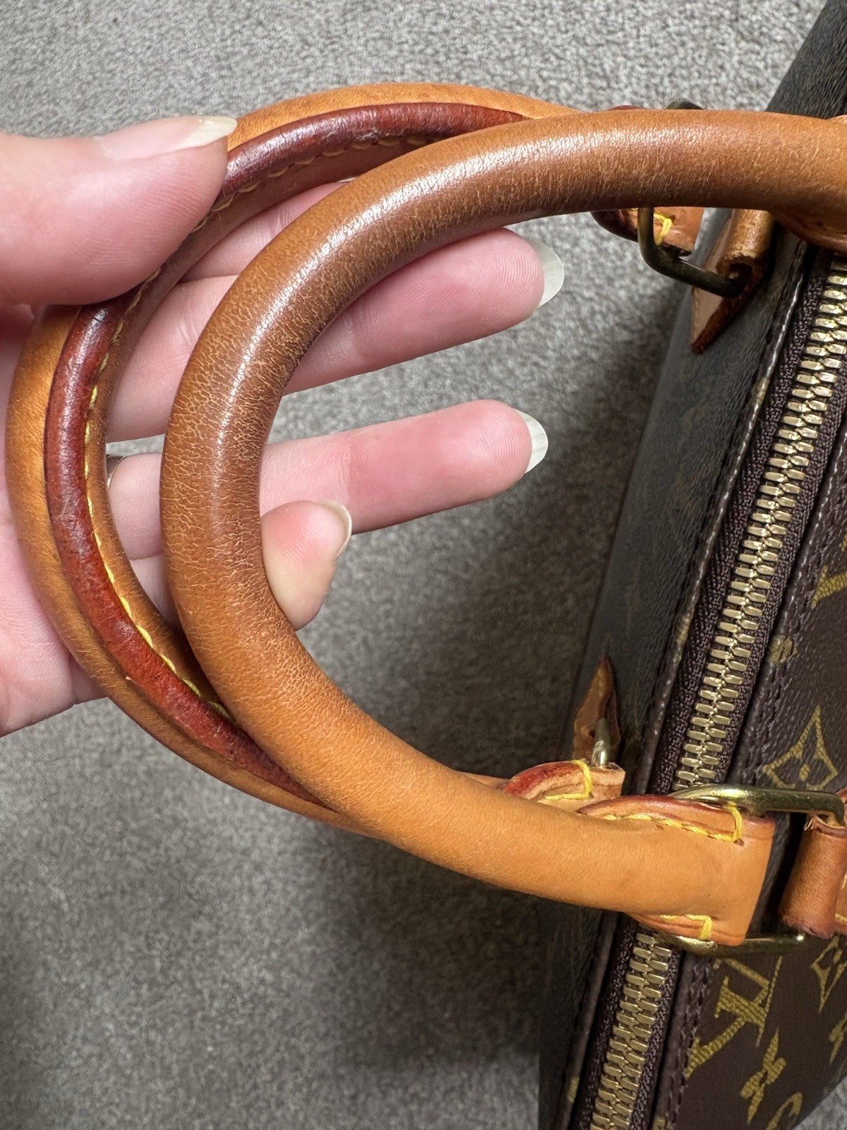 Auth LOUIS VUITTON Alma PM Handbag