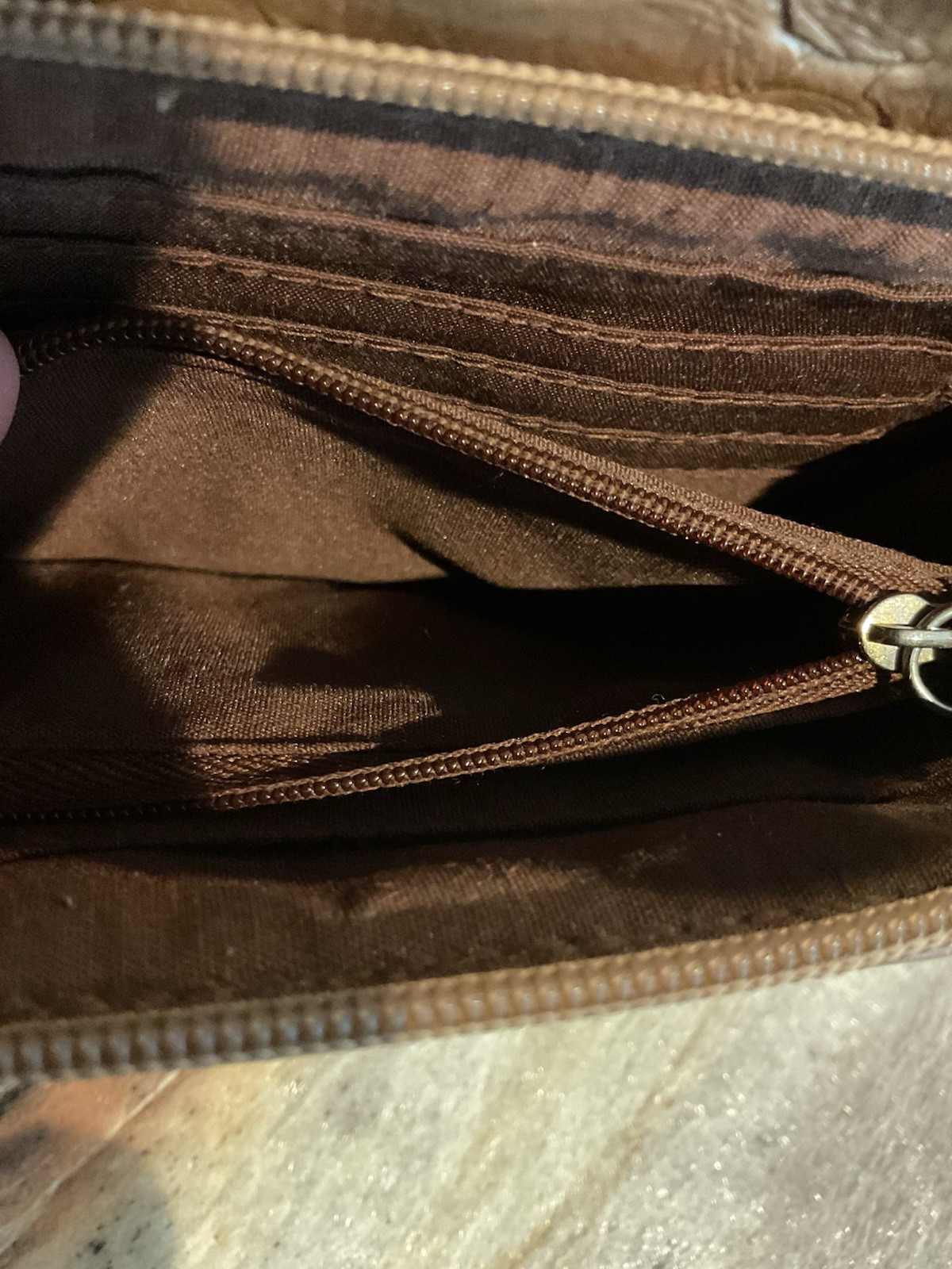 Liz Claiborne Mock Crock Pattern polyvinyl Crossbody Purse