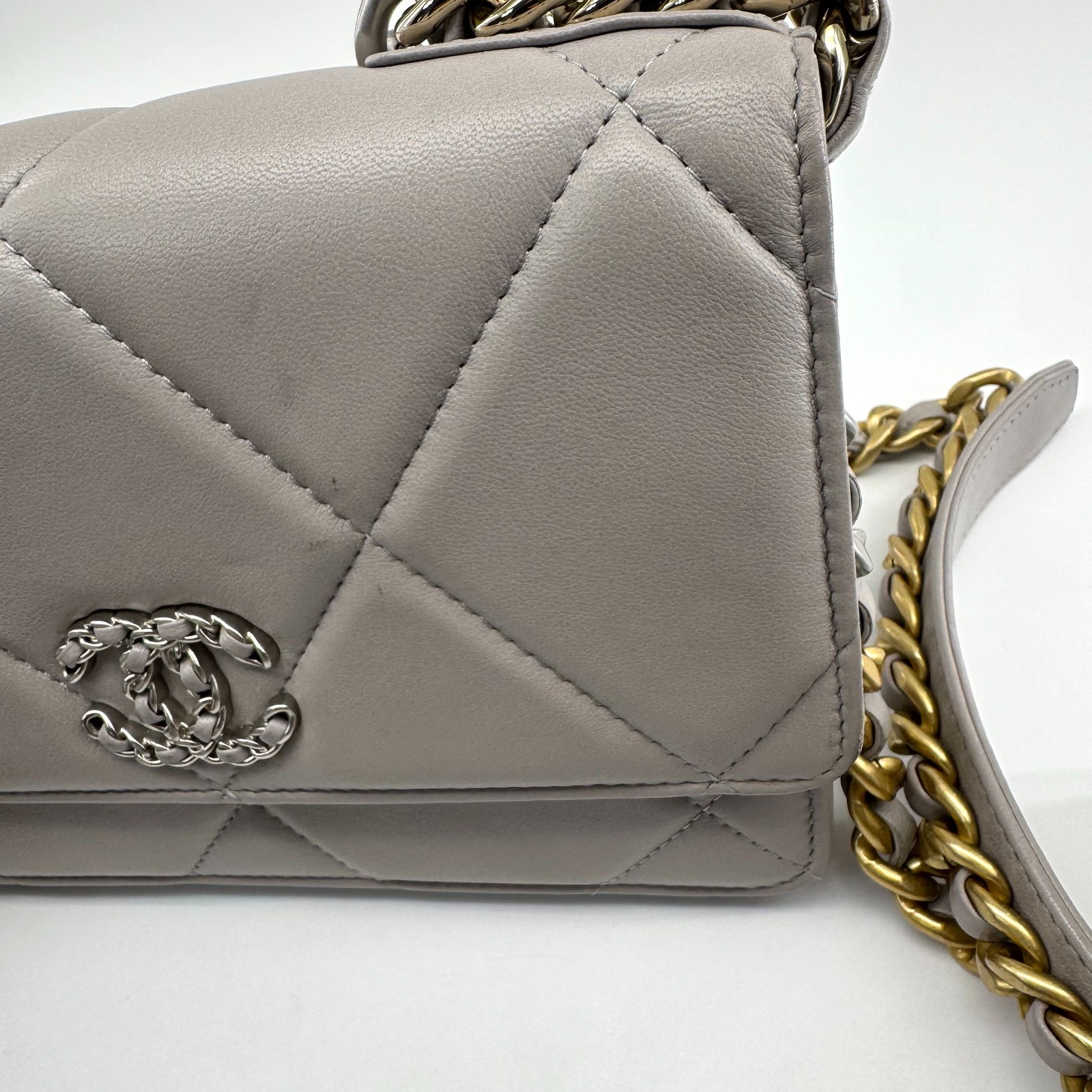 Authentic Chanel Quilted Lambskin WOC Grey Mixed Metal (Silver and Gold eBay AG