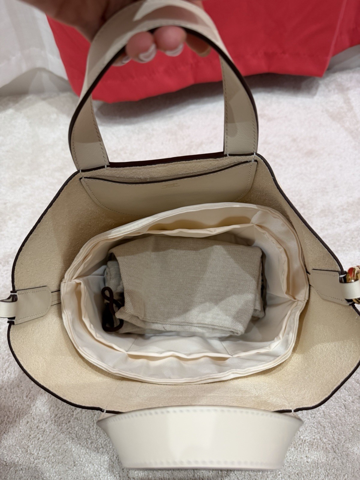 Hermès Nata in the loop 23 Gold Hardware clemence and swift