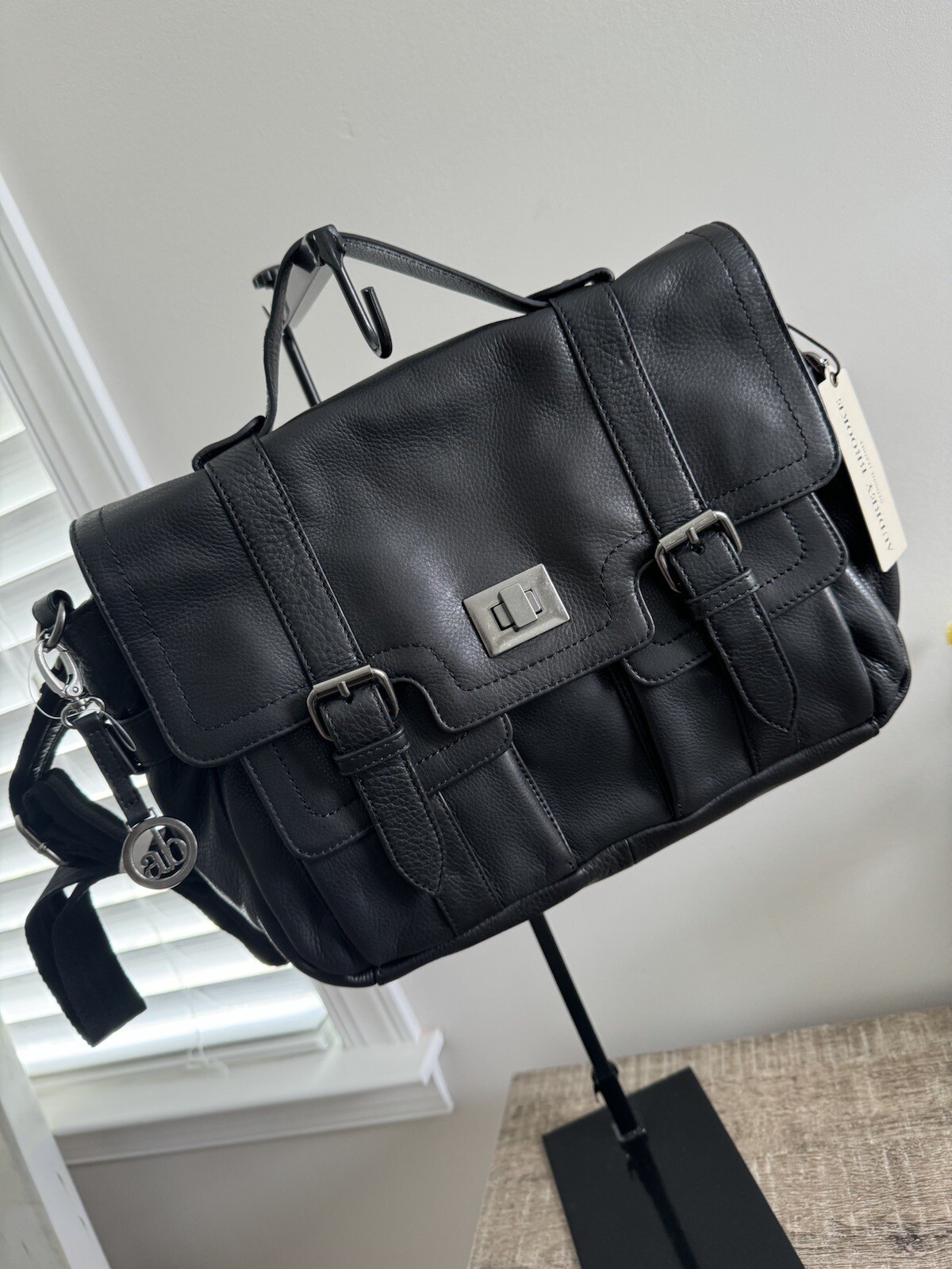 NWT Audrey Brooke Genuine Leather Messenger Bag/Purse/Crossbody