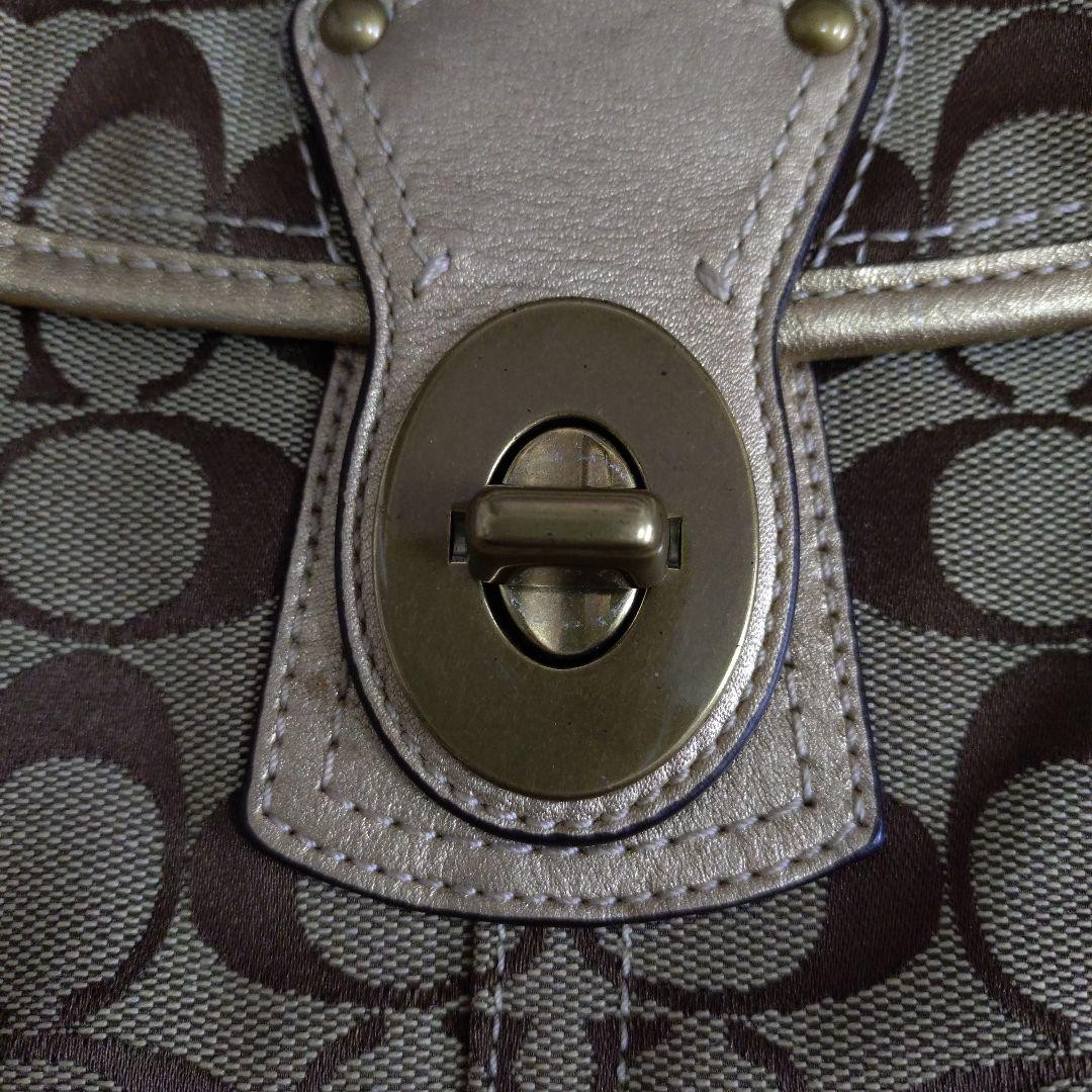 Coach Shoulder Bag Beige Gold Logo Pattern Adjustable Strap 24x20x5 cm