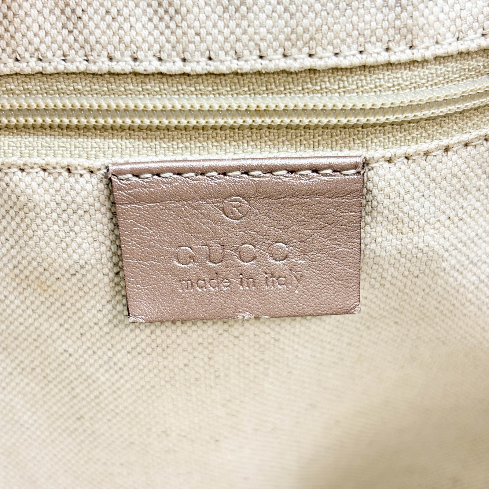 GUCCI guccissima Shoulder Bag Handbag Purse Leather Pink 296835 Auth