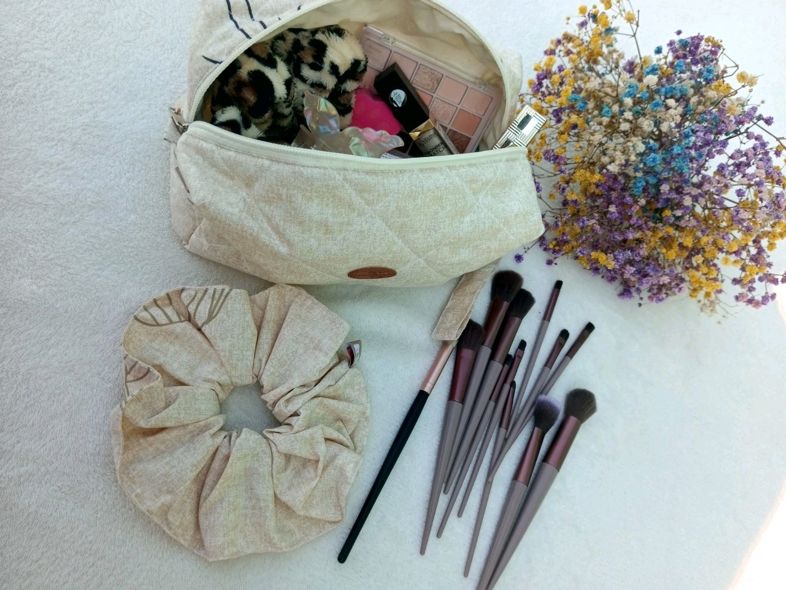 Quilted Makeup Bag Handmade Boho Feather Print Cosmetic Pouch Wrist Strap Size M