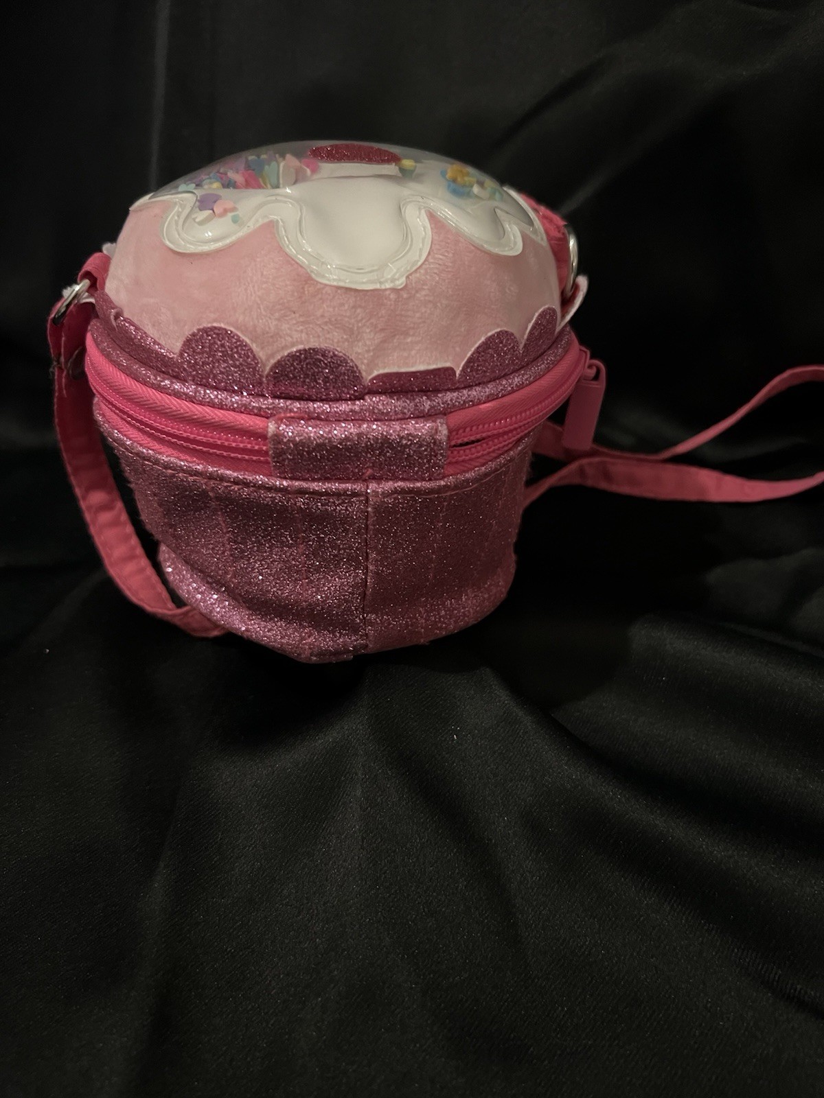 Claire’s Glitter Cupcake Purse