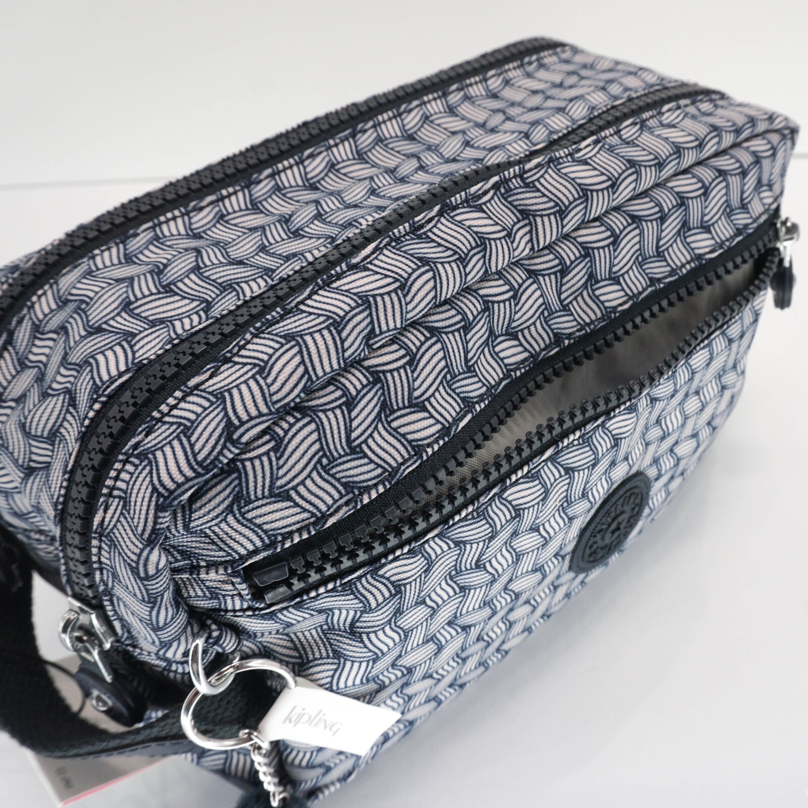 Kipling Amalfi Toiletry Bag Cosmetic Case AC8278 Polyester Groovy Vines NWT $64