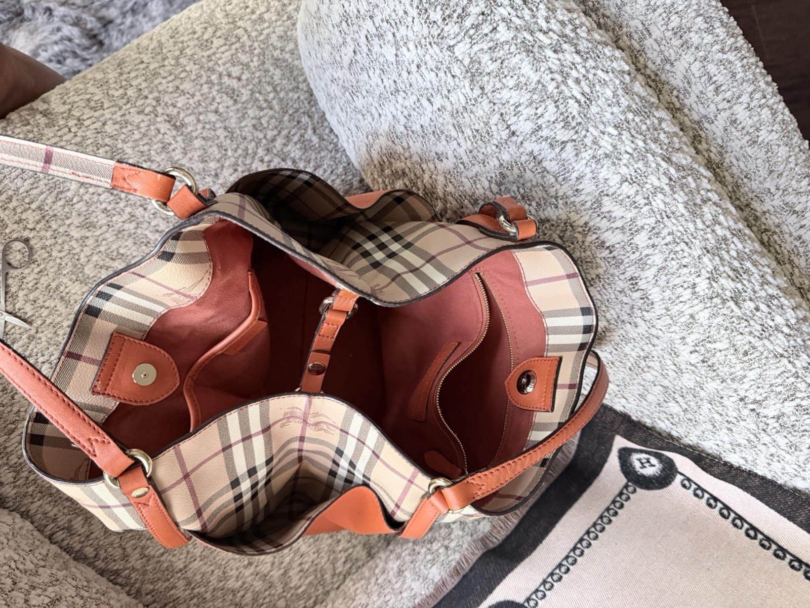 Burberry Checkered Beige DC box Orange Tote Bag Gold Hardware Logo Plaid Accent