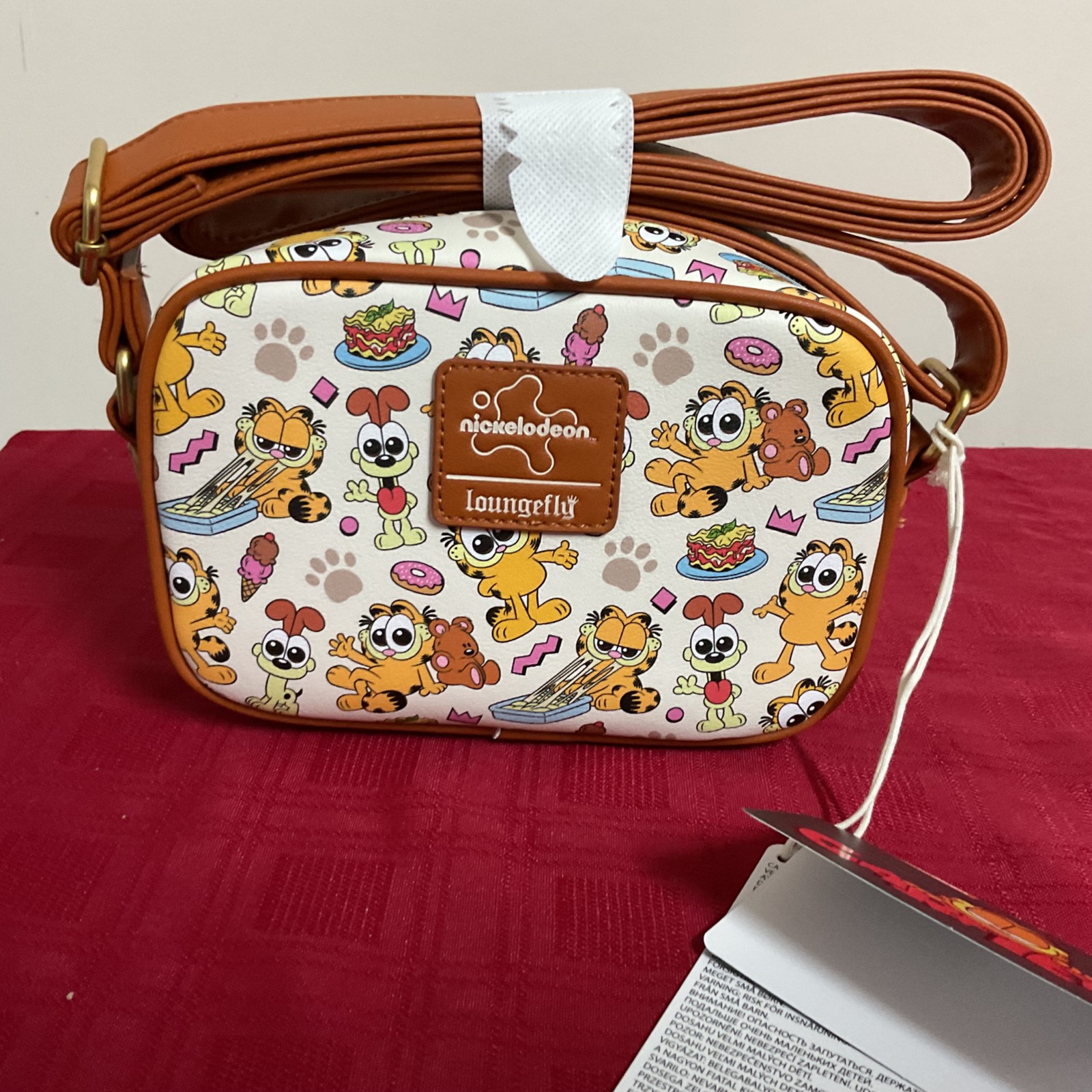 LOUNGEFLY GARFIELD & ODIE ALLOVER PRINT CROSSBODY BAG NWT!! 🐱