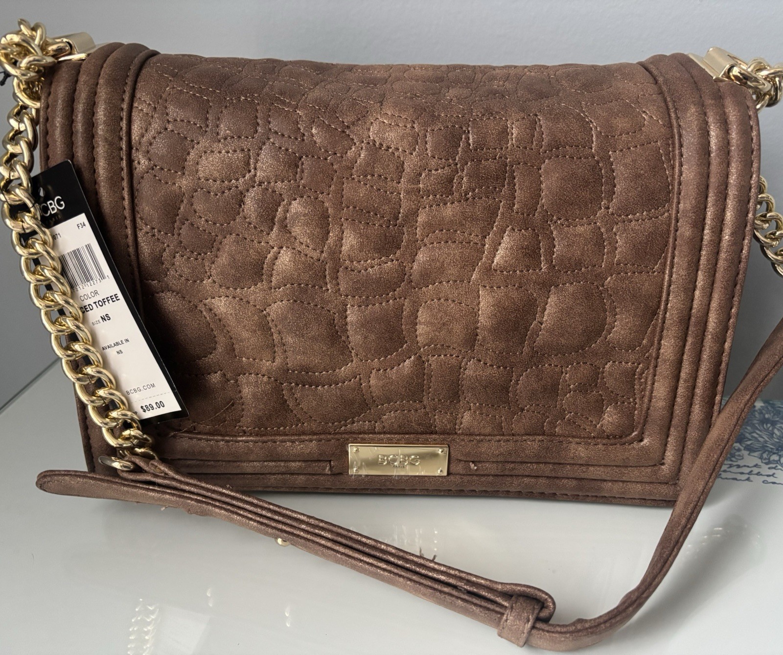 NWT BCBG Paris Spiced Toffee Quilted Crossbody Shoulder Bag W/ Gold Chain Strap