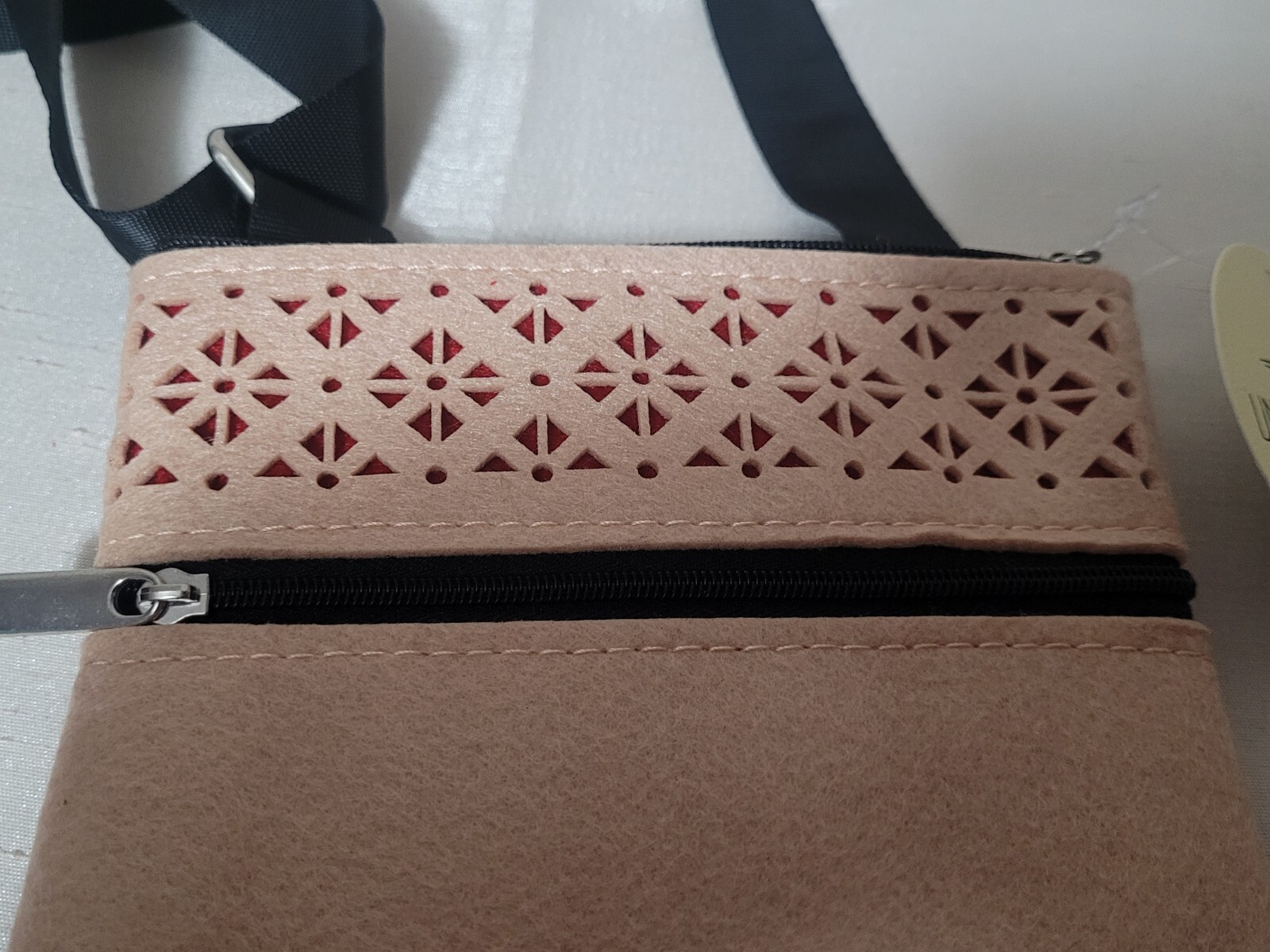 NWT Unique Boutique Modern Bag Collection Crossbody Messenger Style Cream TAN