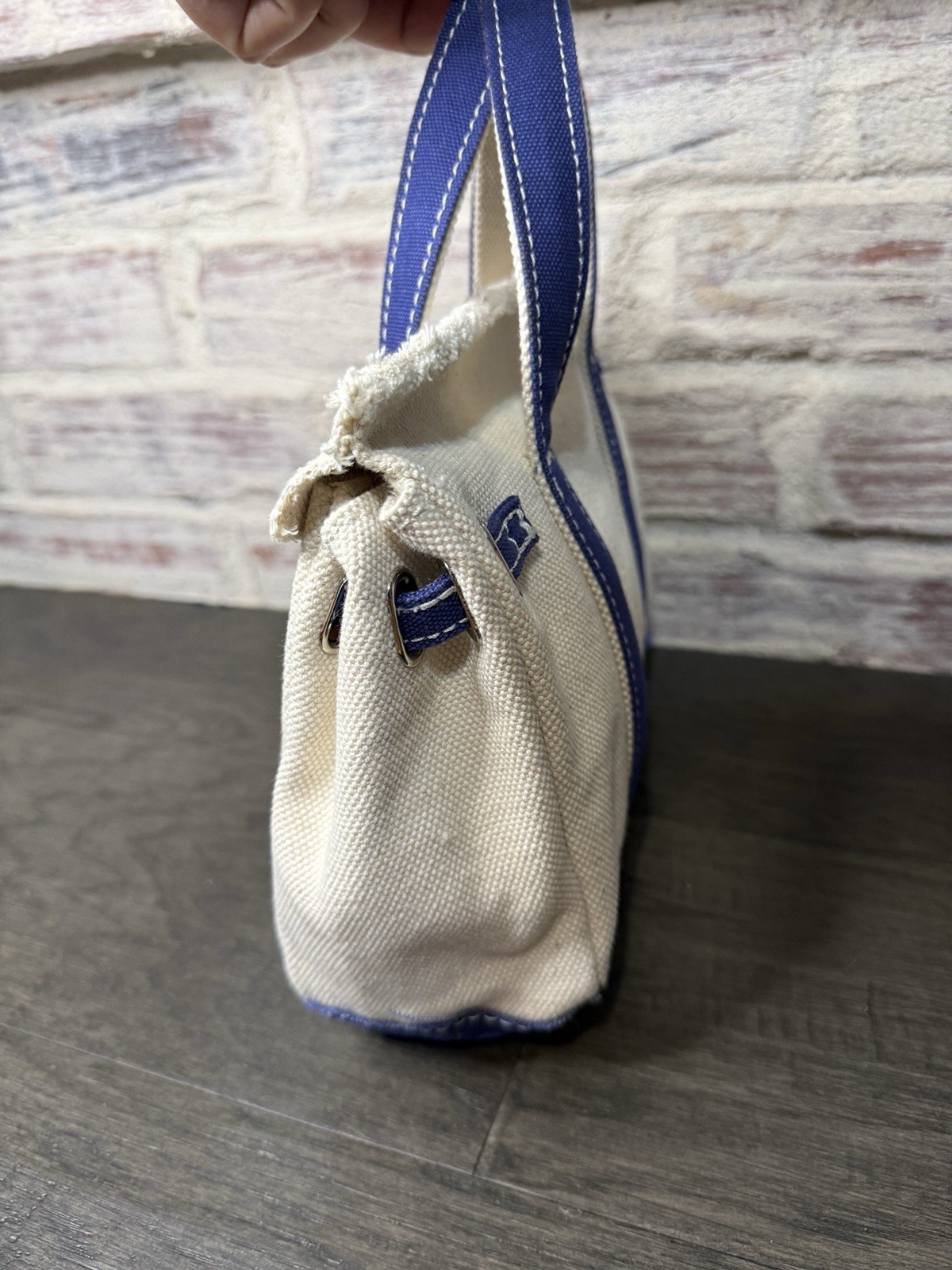 Sunwin Madaket Classic Tote Bag Canvas Natural with Blue Trims Silver