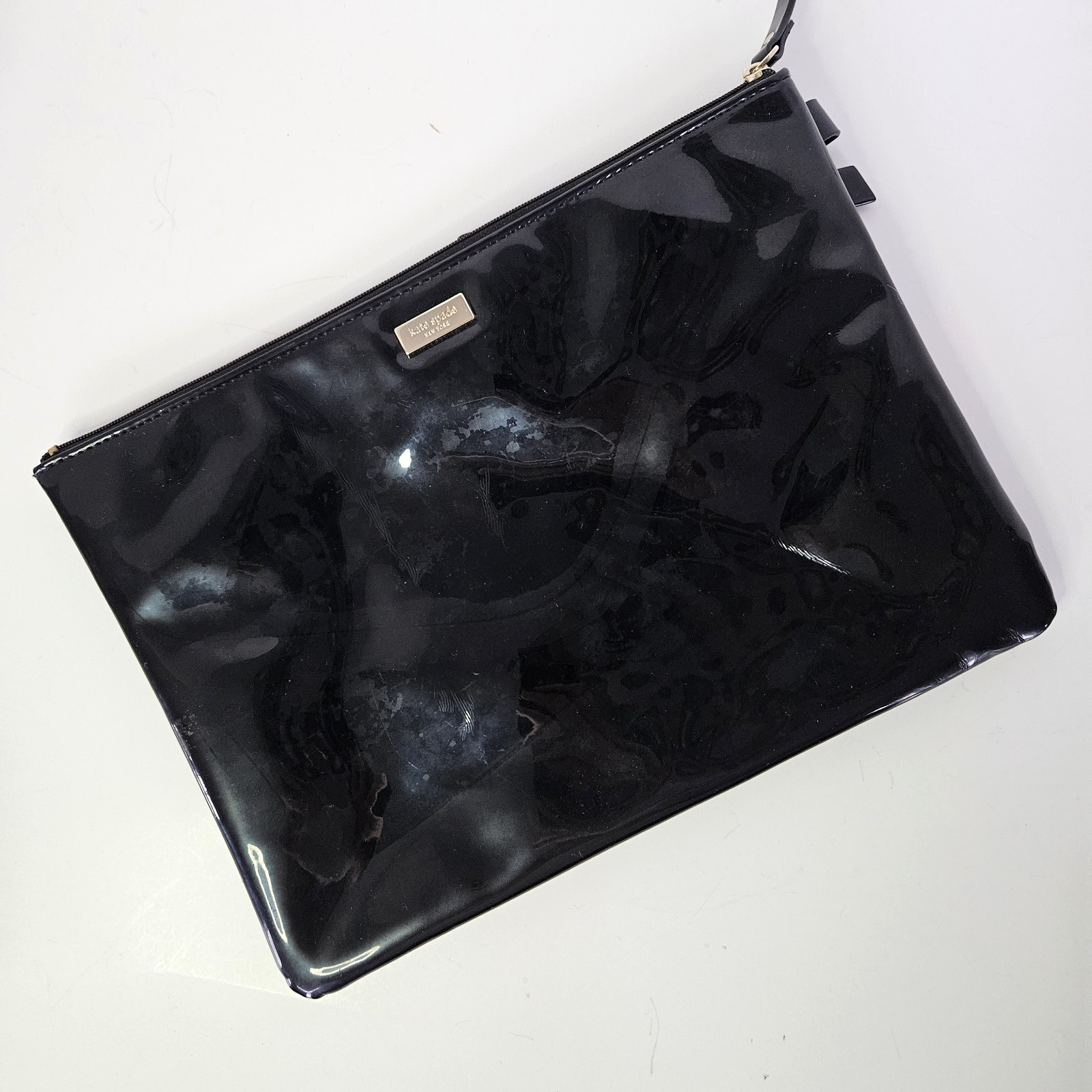 Kate Spade NY Let Sparks Fly Black Georgie Case 11 inch Makeup Clutch Purse Bag