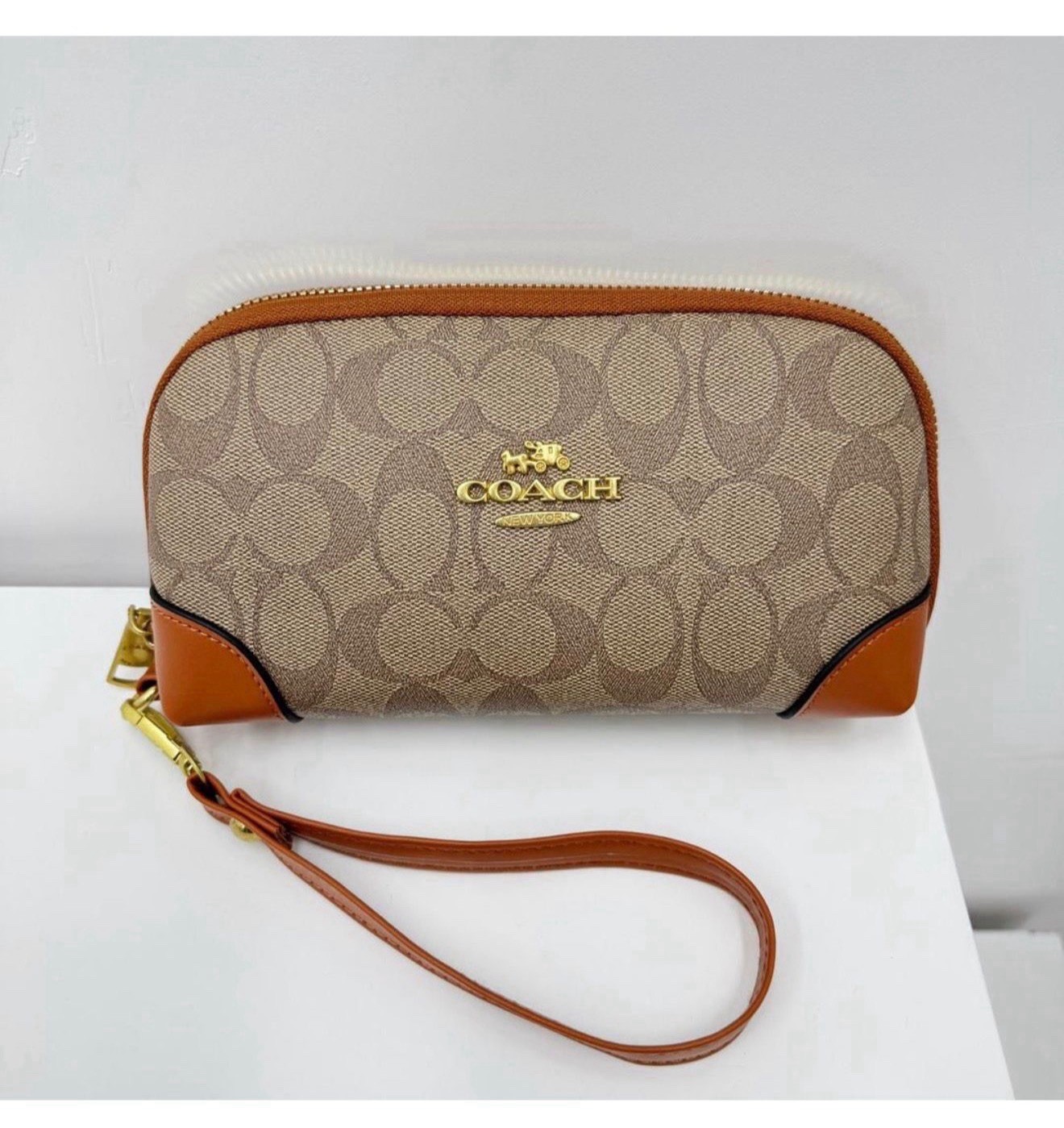 Coach Signature Logo Wristlet Pouch Zip Closure Gold Hardware Beige/Brown