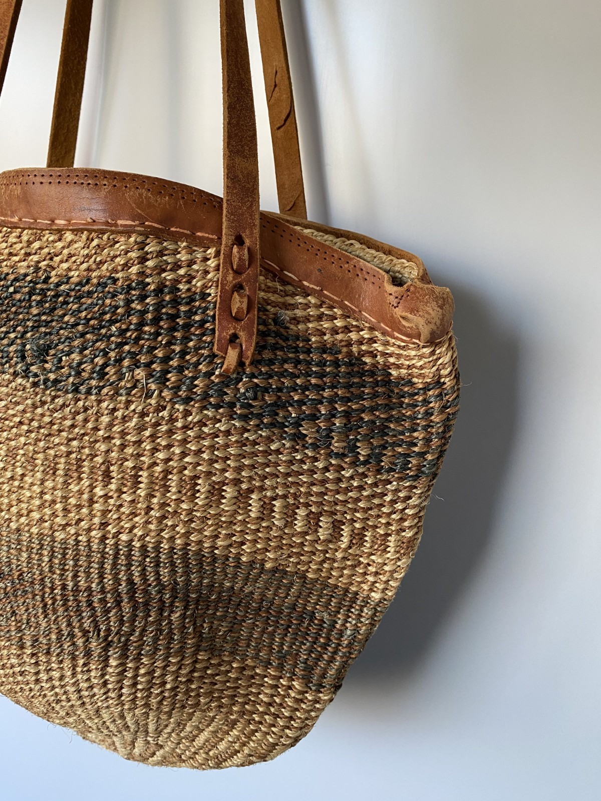 Vintage Handwoven Sisal African Market Bag Woven Straw Basket Tote
