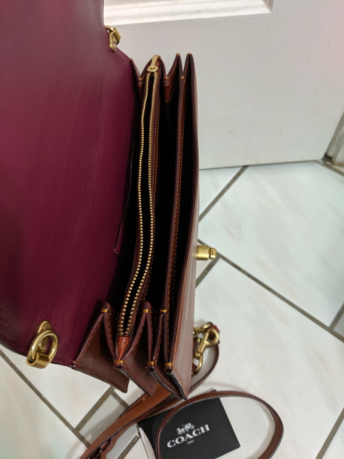 ❤️ Coach Disney X COACH Dumbo Signature Canvas USED