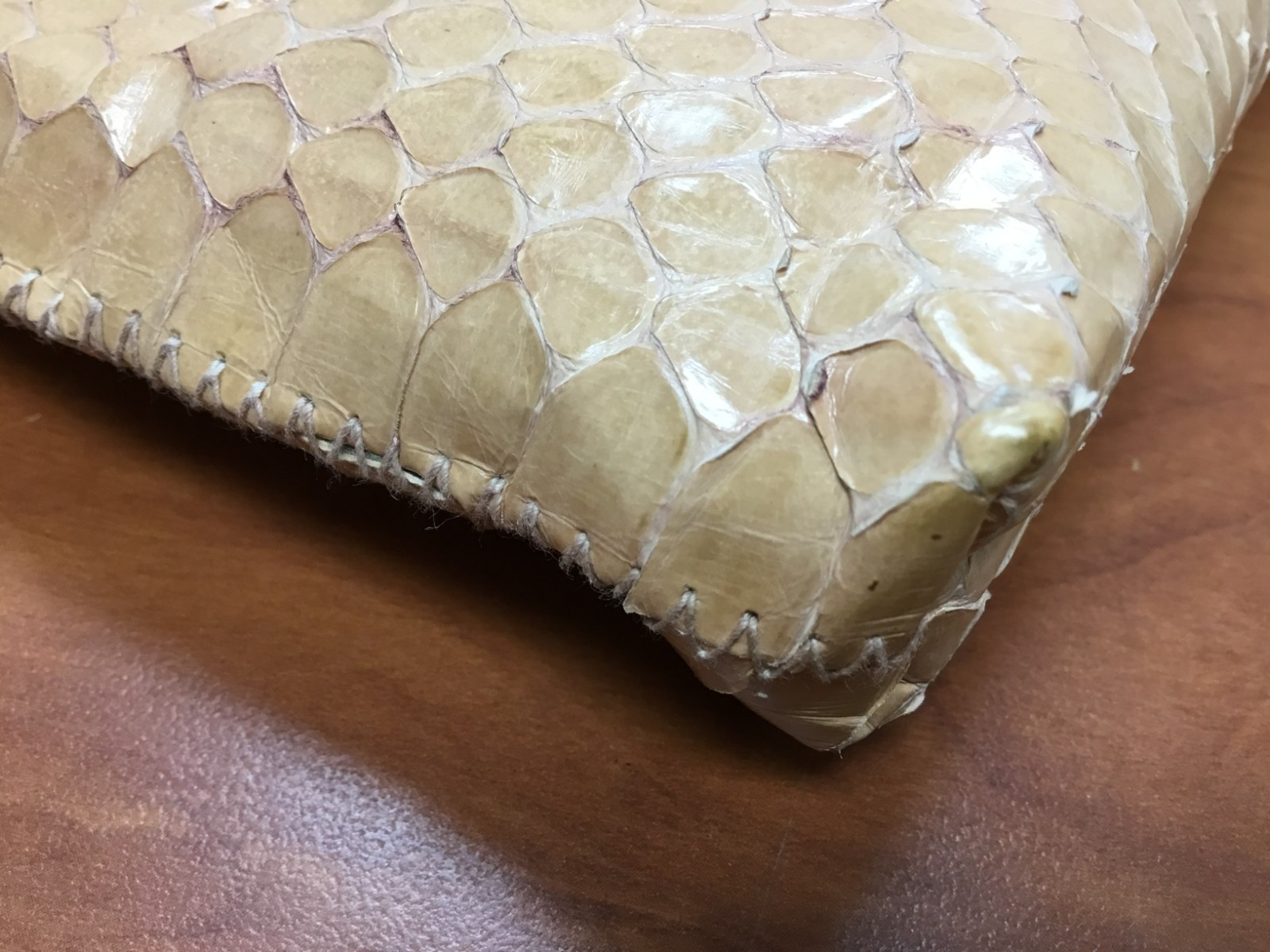 Vintage Ruth E Saltz Genuine Tan Snakeskin Clutch Bag