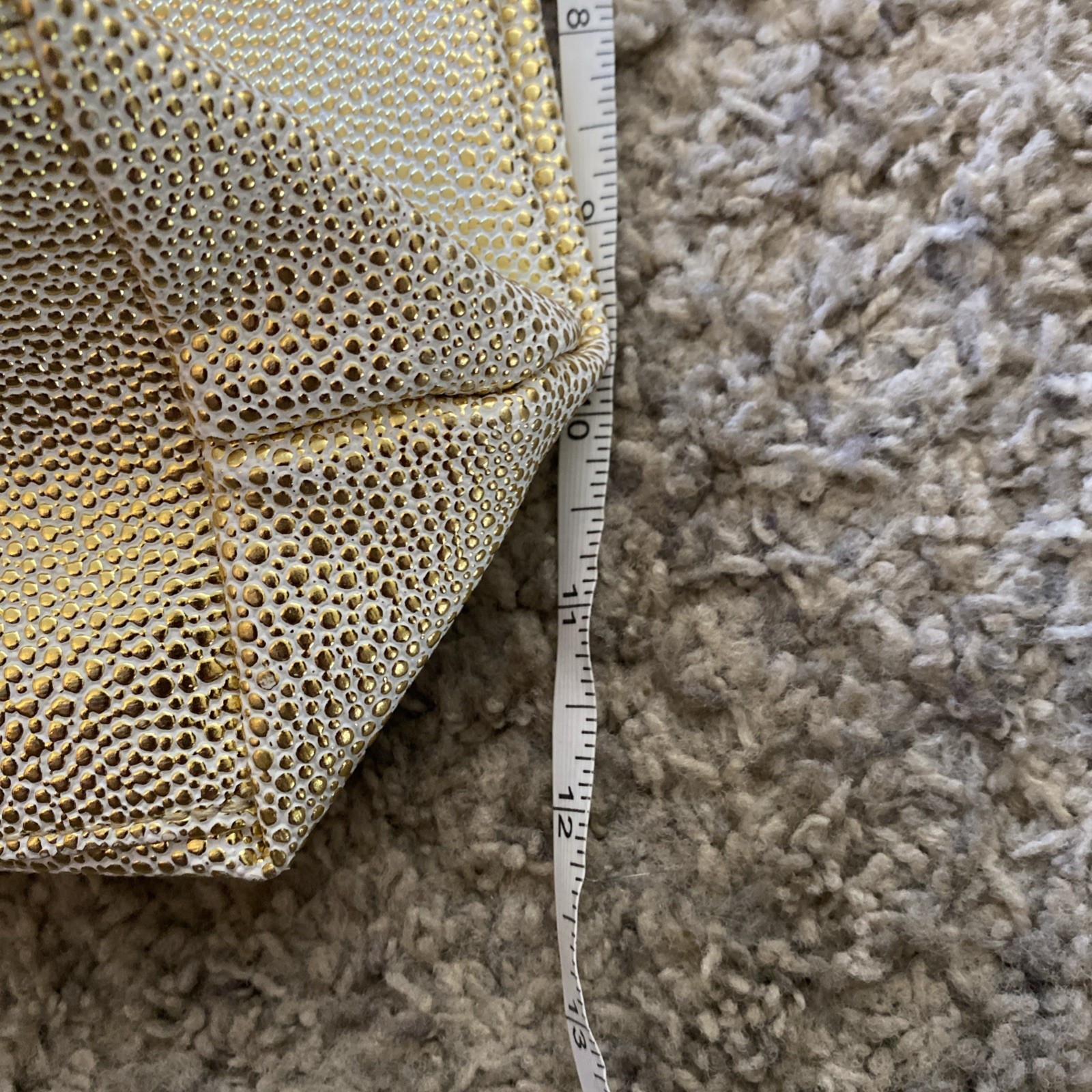 New Elizabeth Taylor White Diamonds Tote Bag