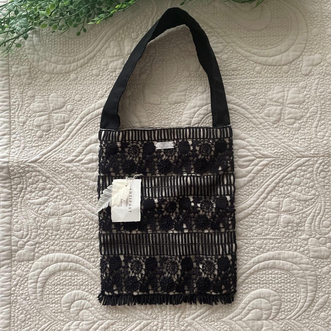 ANTIPAST Lace Mini Handbag – Elegant Design, 24x20cm