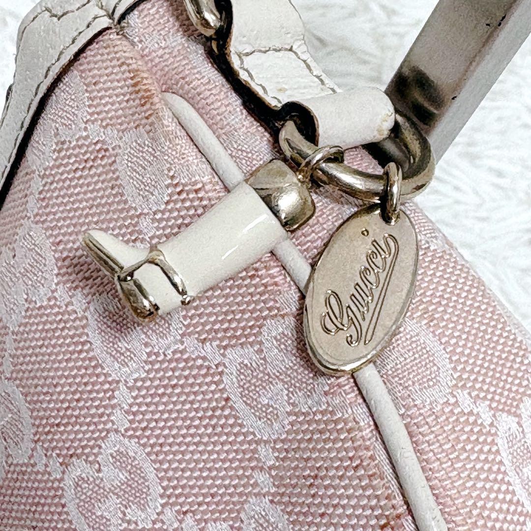 GUCCI Accessory Pouch One-Shoulder Bag GG Canvas leather Charm Pink casual women