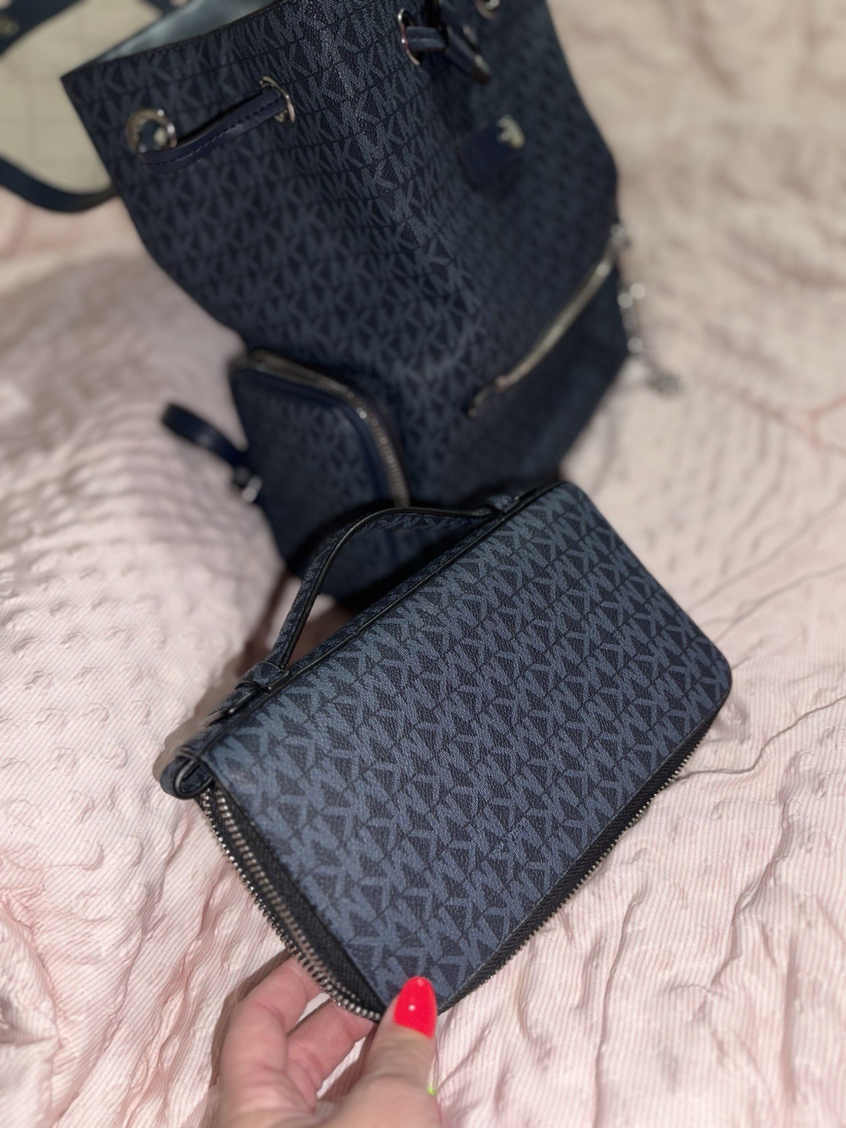 Michael Kors Large Abbey Backpack Admiral Womens Blue MK Navy Trifold Wallet