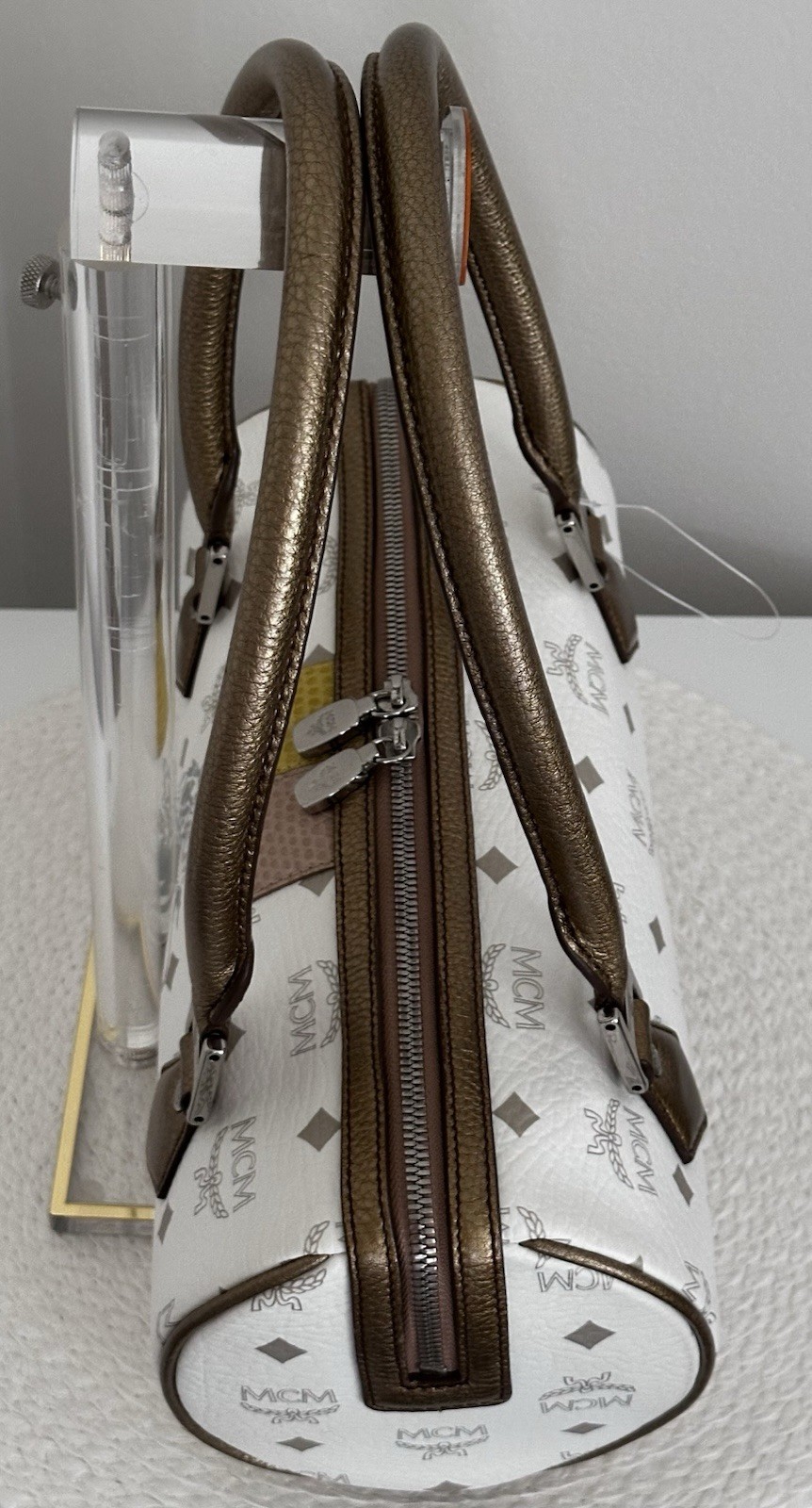 Auth MCM Limited Ed White Princess Lion Papillon Barrel Boston Shoulder Bag Ex