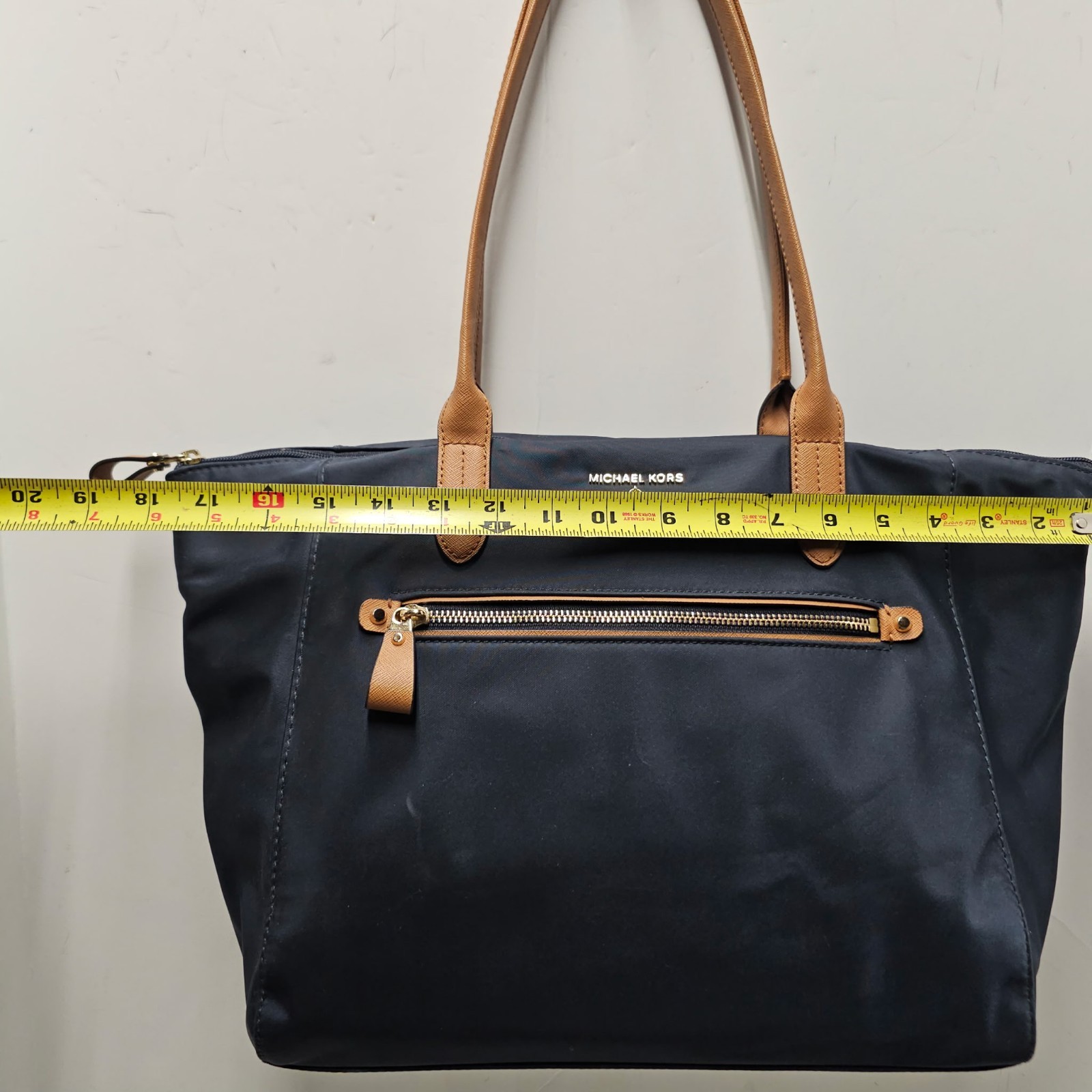 Michael Kors Kelsey Medium Tote Blue Nylon Travel Bag Luggage Sleeve Clean EUC