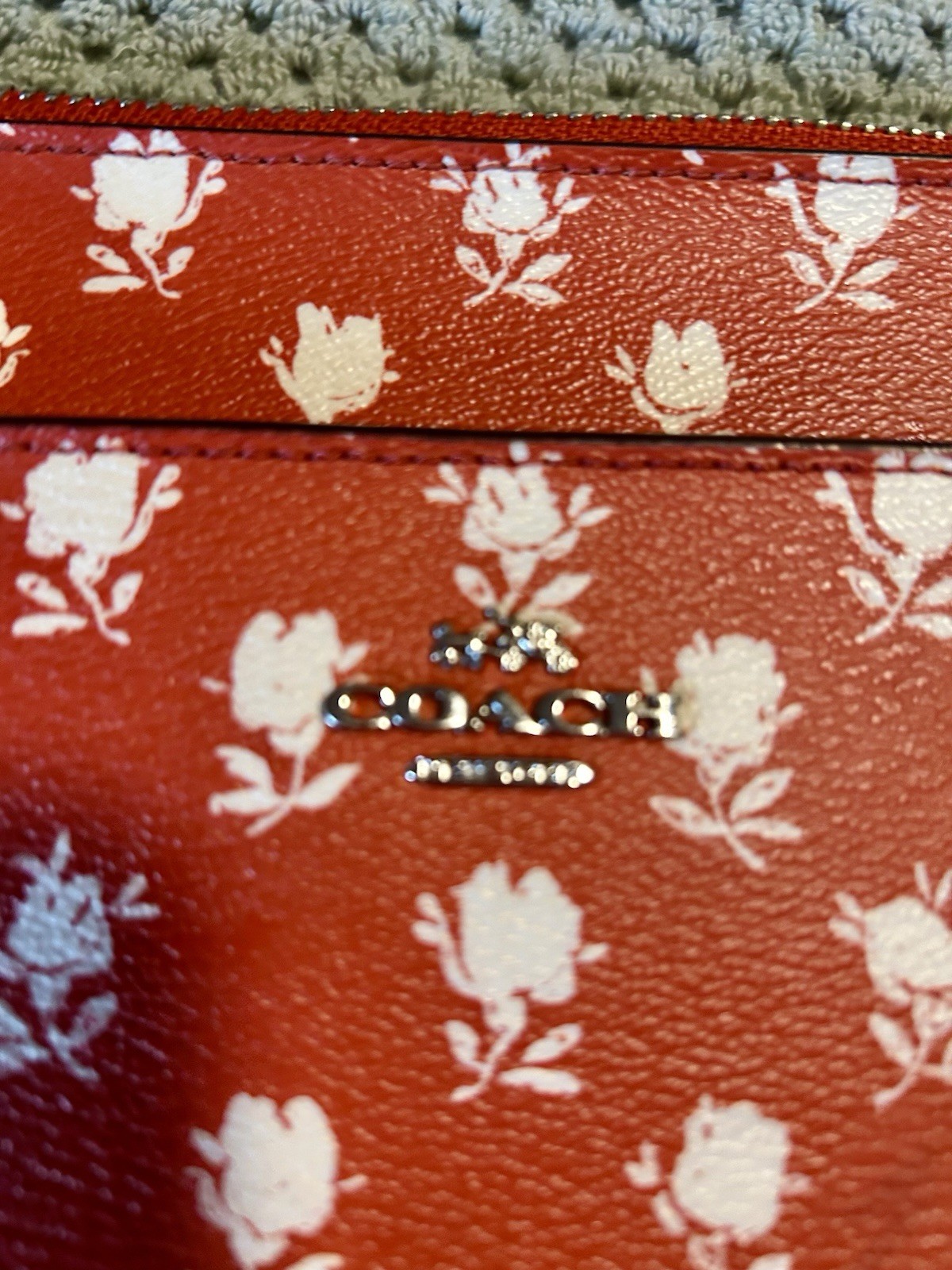 Coach East West Floral Series Badlands Red White Cross Body Messenger Bag F38159