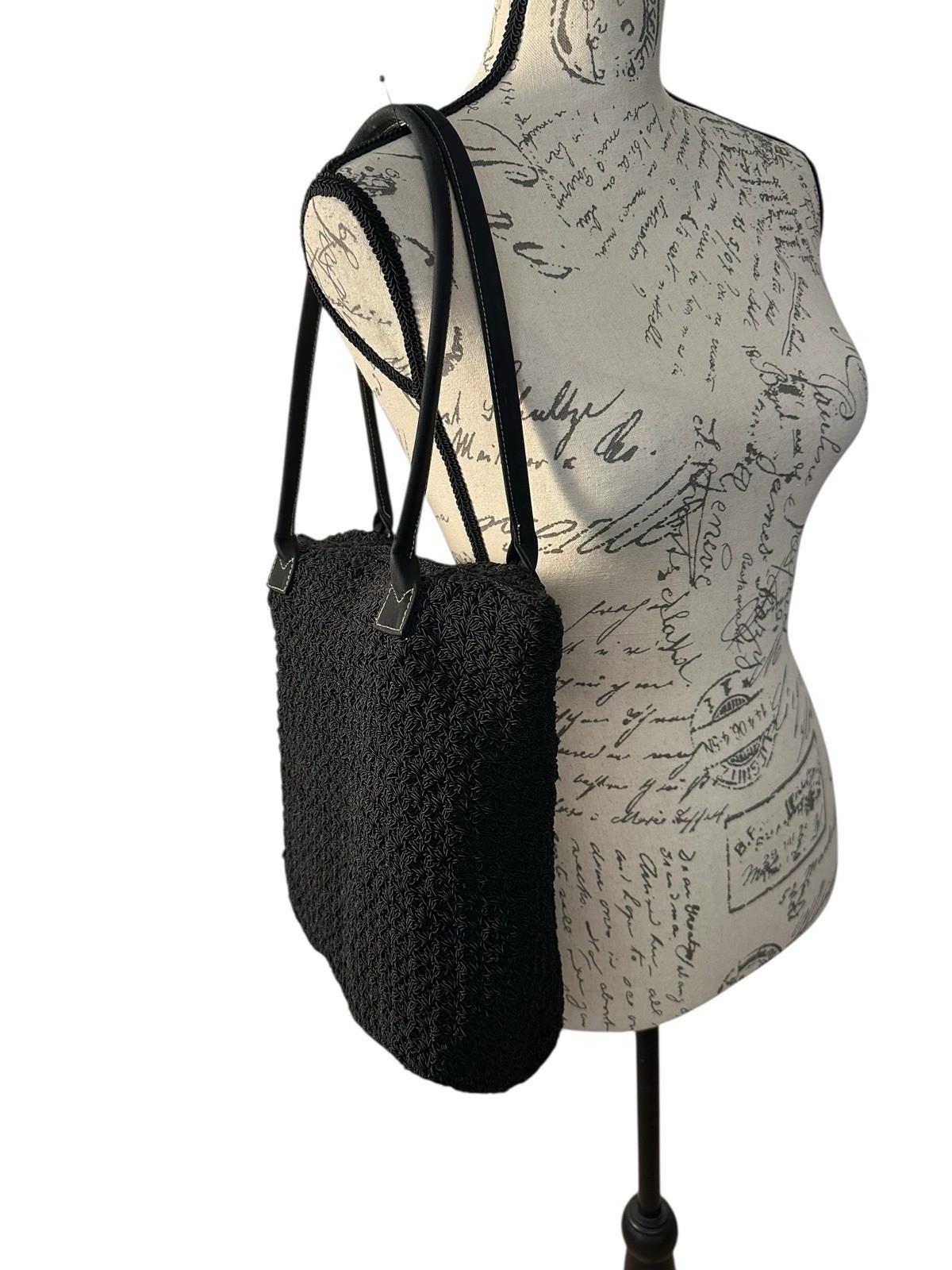 Vintage Black Knitted Lined Zipper Closure Lightweight Satchel Shoulder Bag Boho