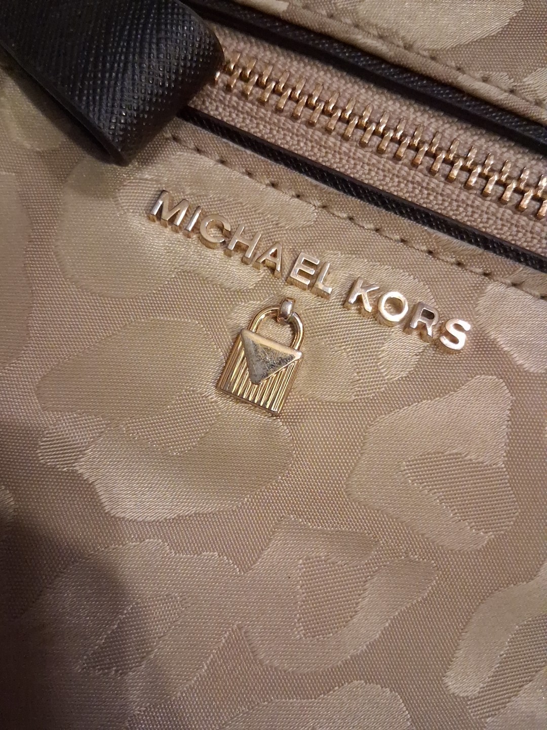 Michael Kors Crossbody Purse Bag Tan Nylon Kelsey Leopard Print Jacquard