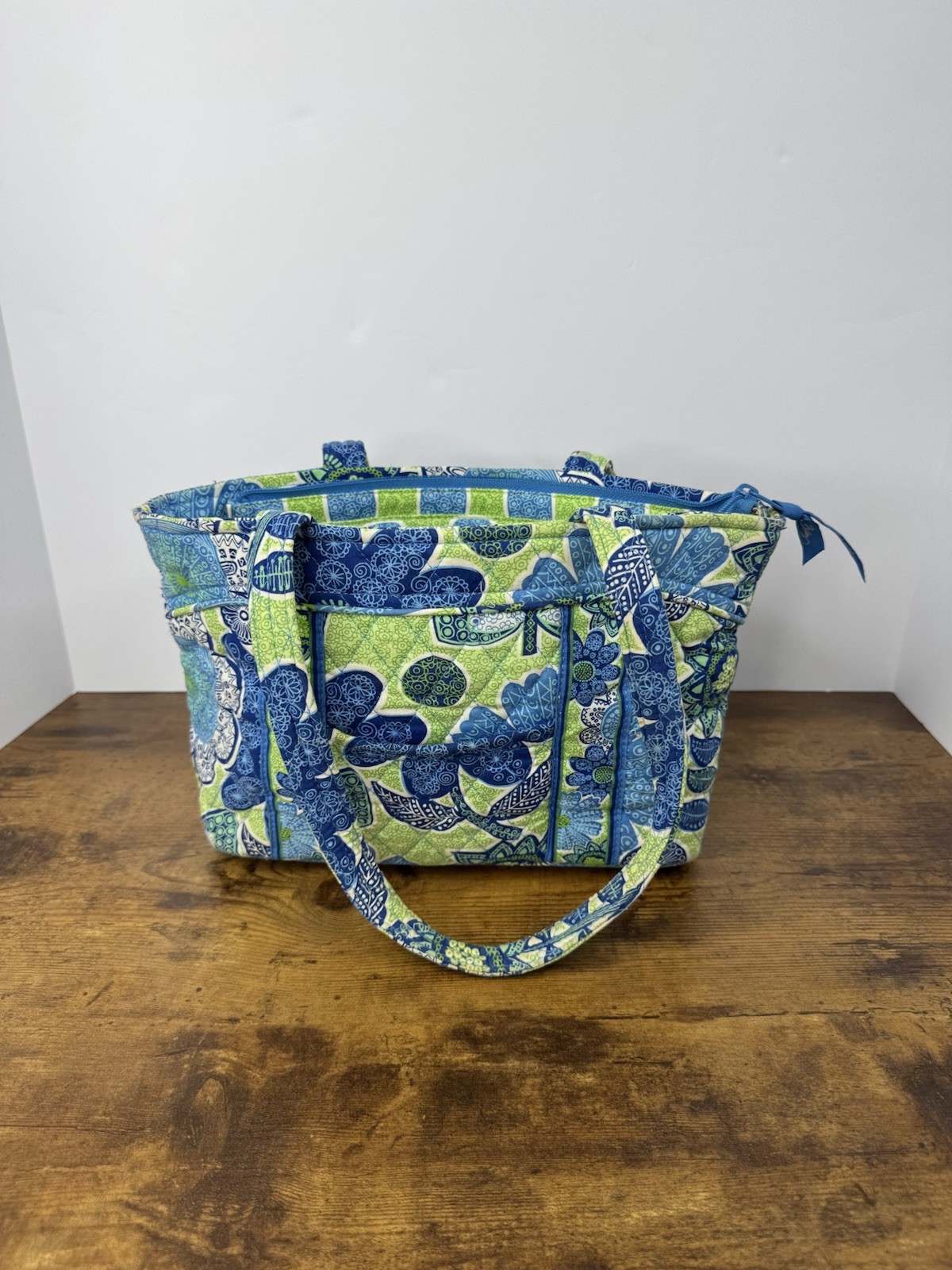 Vera Bradley Doodle Daisy Large Zip Tote Blue Green Quilted Shoulder Bag Purse