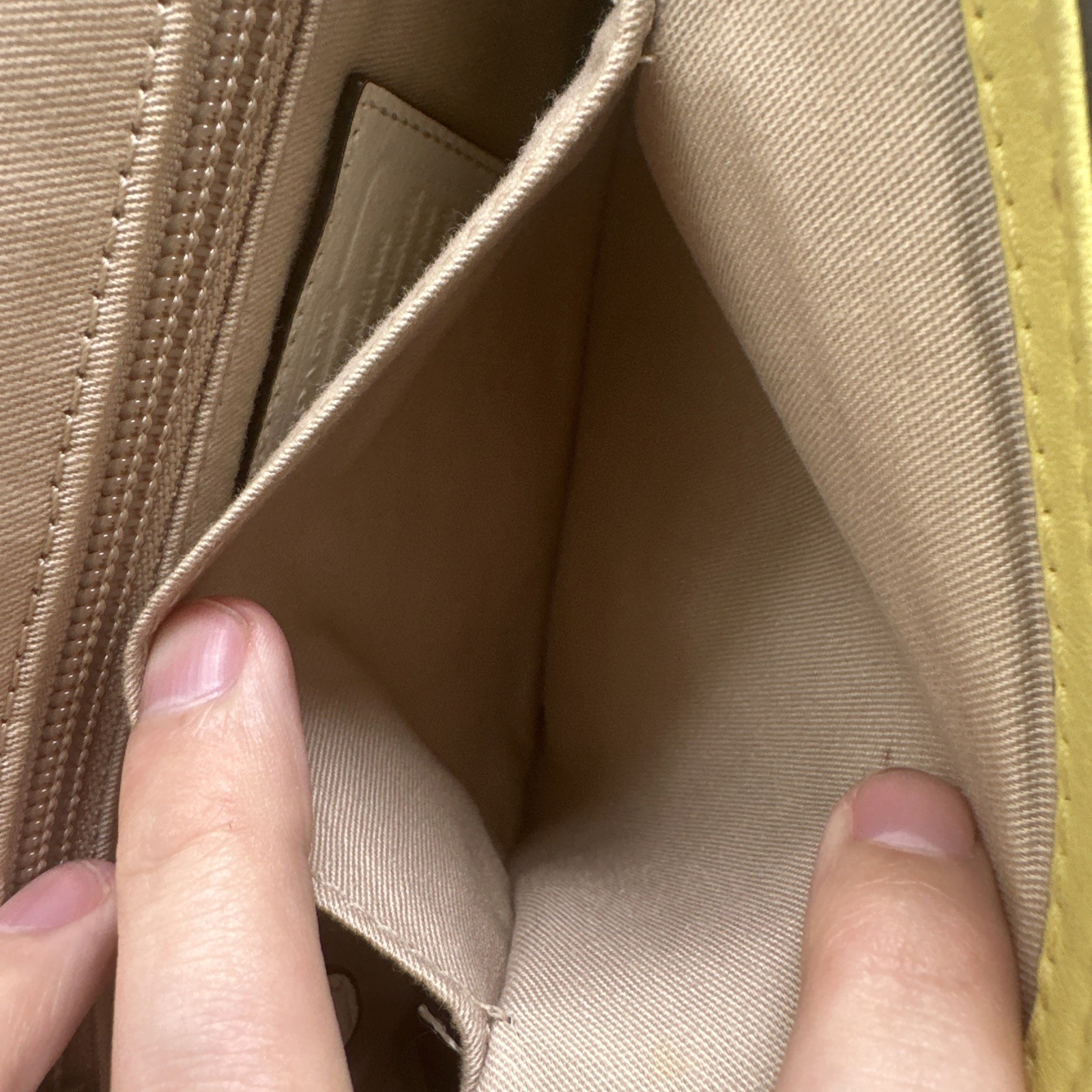 Coach Legacy Willis Archival Crossbody Bag Turn Lock Cream & Yellow Handbag