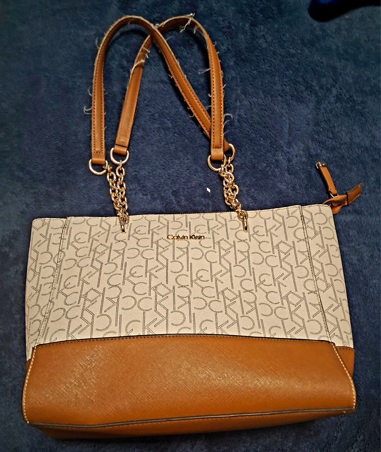 Calvin Klein Women’s Medium Logo Tote Shoulder Bag Beige/Brown Zip Chain