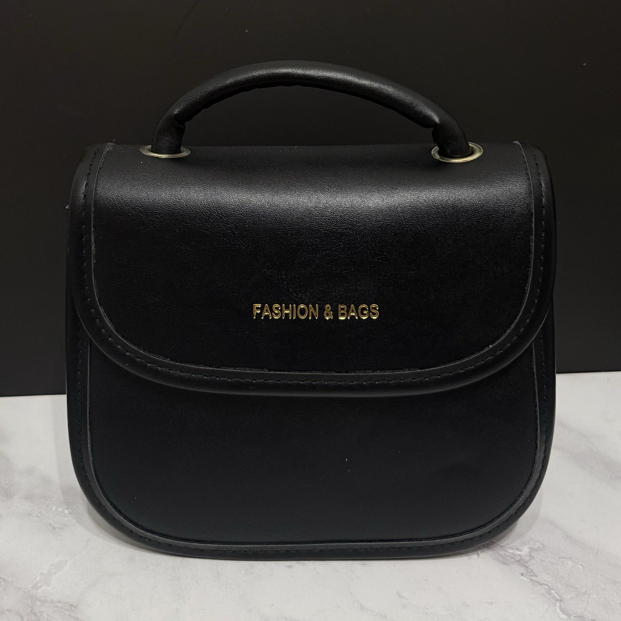 FASHION & BAGS Black Top Handle Bag Logo Accent Gold Hardware Rectangle Solid