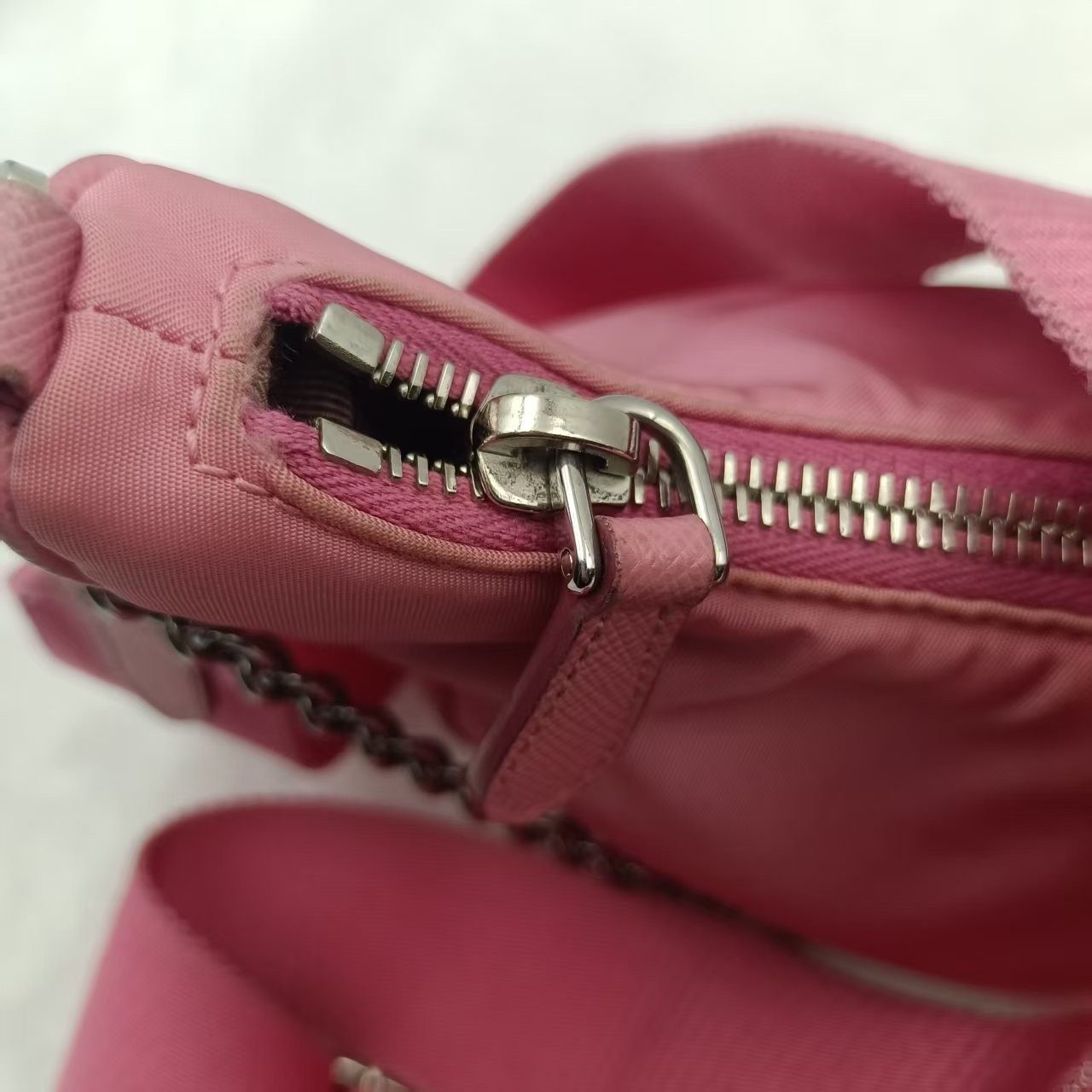 Prada Re-Edition 2005 Mini DX295@pre-verified by eBay 26.06.25