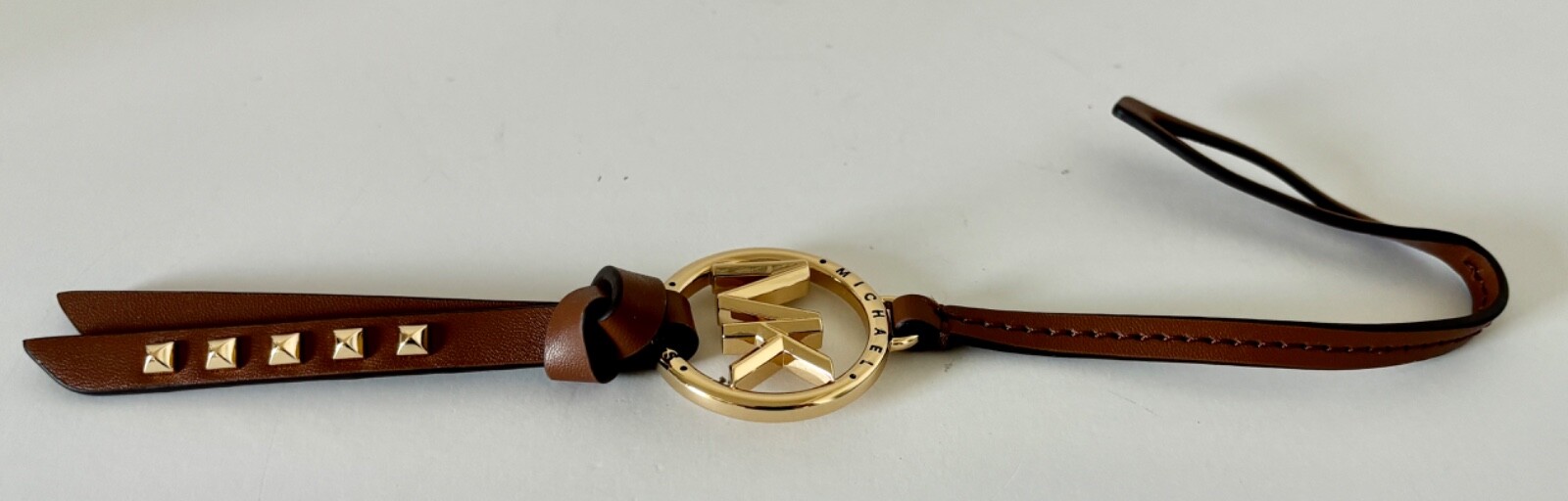 MICHAEL KORS SMOOTH LEATHER/METAL HANDBAG CHARM LUGGAGE/GOLD NWOT