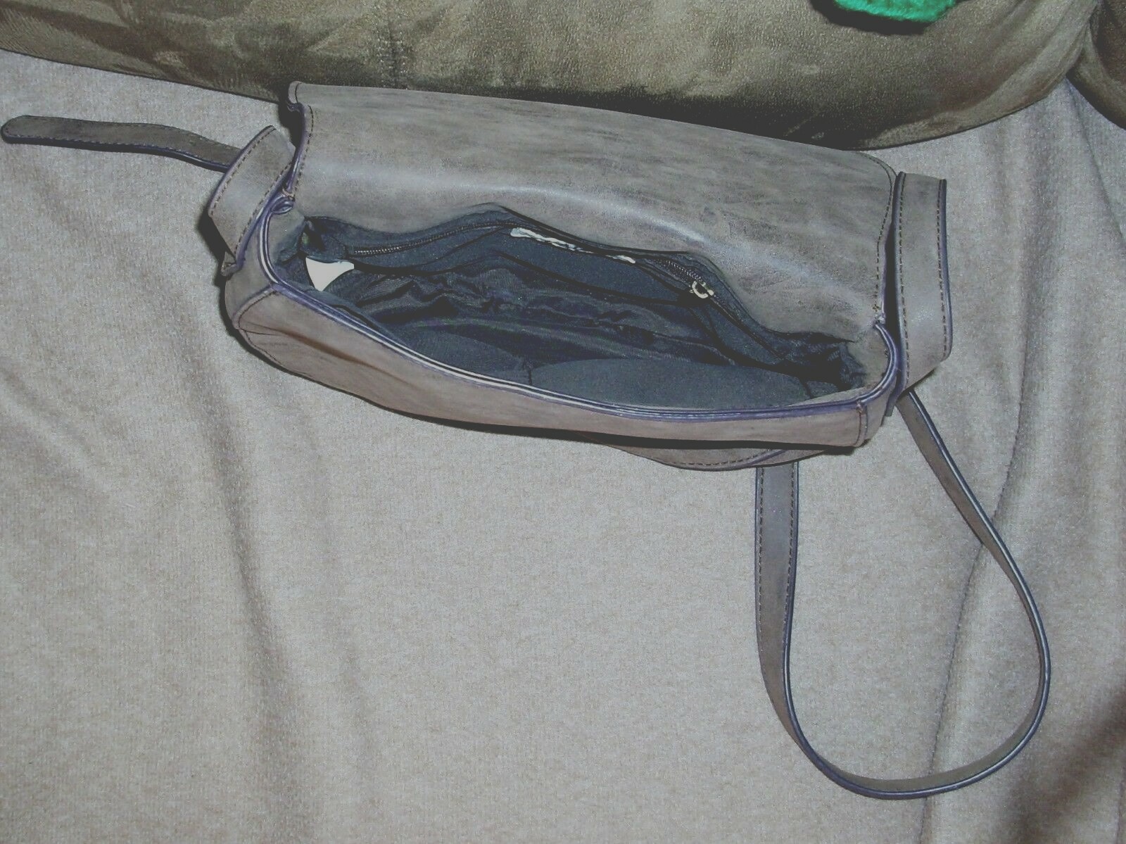 Cato Shoulder Bag w/Flap Closure-Med. Brown, 8 x 11, Adj. , Inside Zipper
