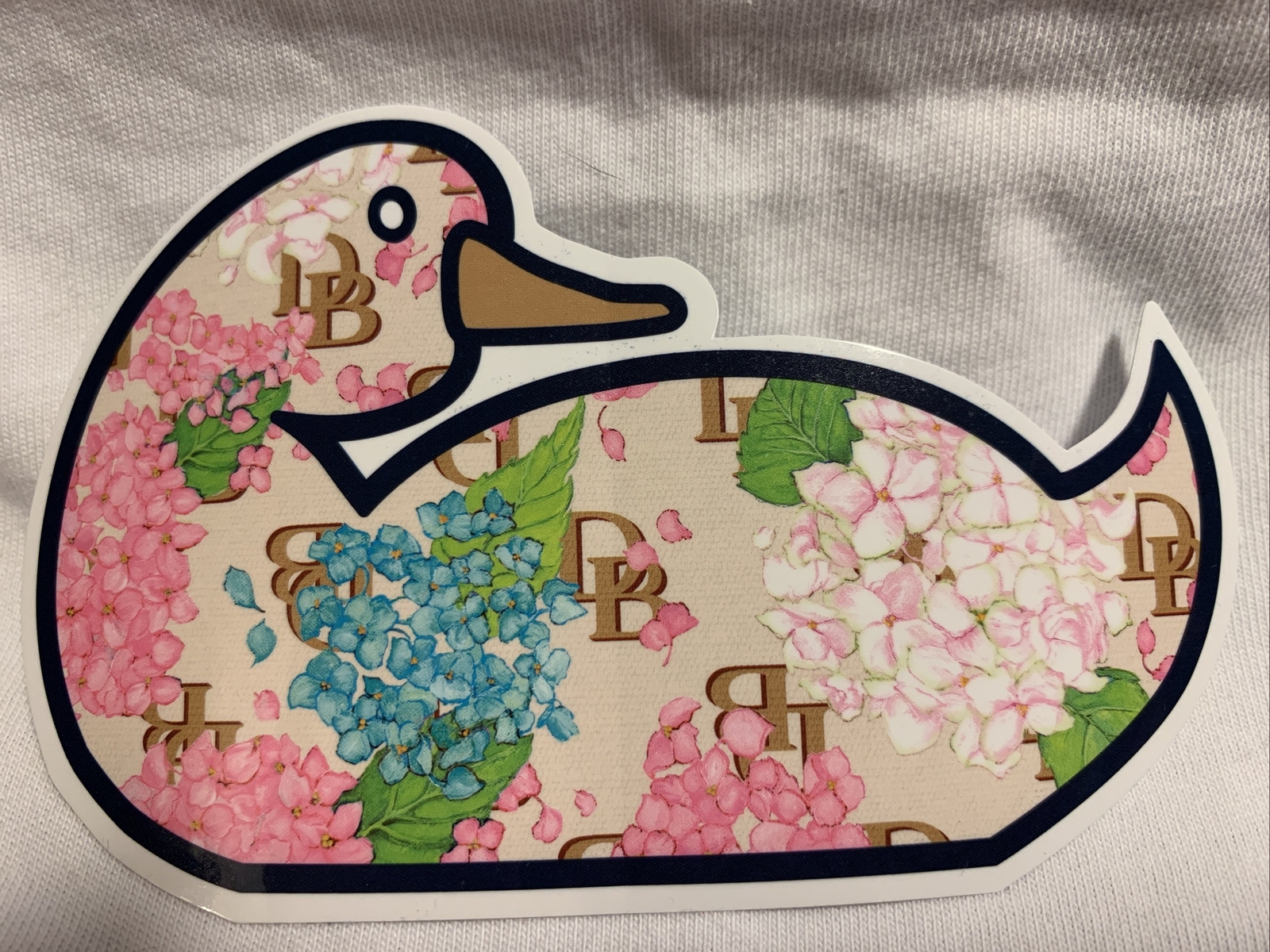 Dooney & Bourke New 2021 Hydrangea DB Logo Duck Sticker Pink Off White Floral