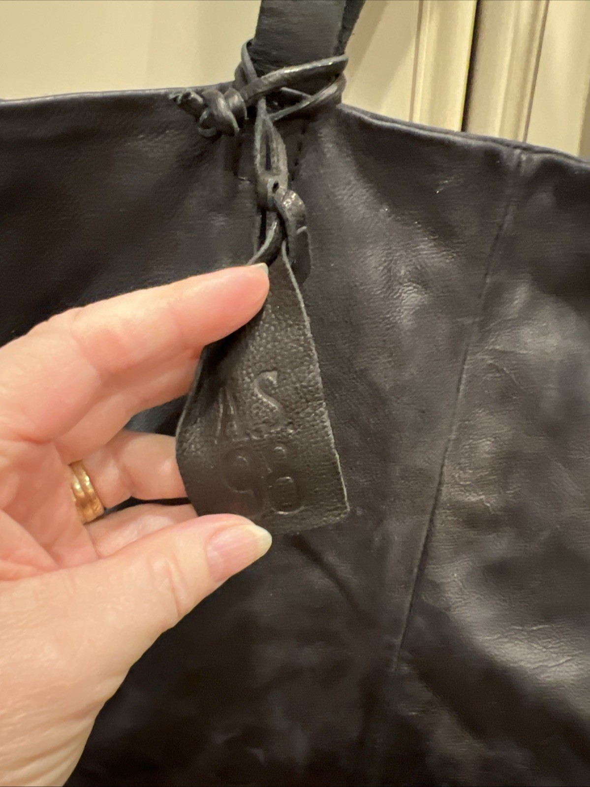 A.S.98 HATCHER NERO Orig Receipt $639 VTG LARGE BLACK LEATHER TOTE SILVER BRIDLE