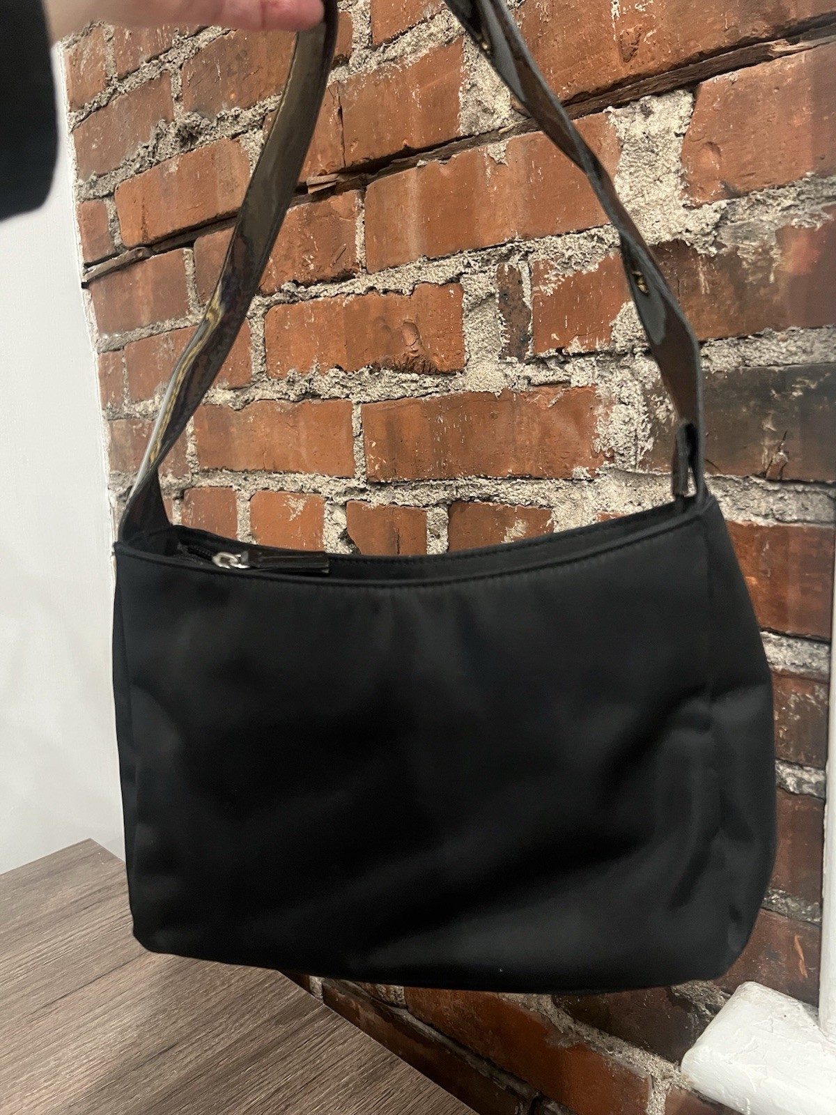 GAP Purse Black Nylon Handbag Adjustable Black Canvas Strap Vinyl Vintage Y2K