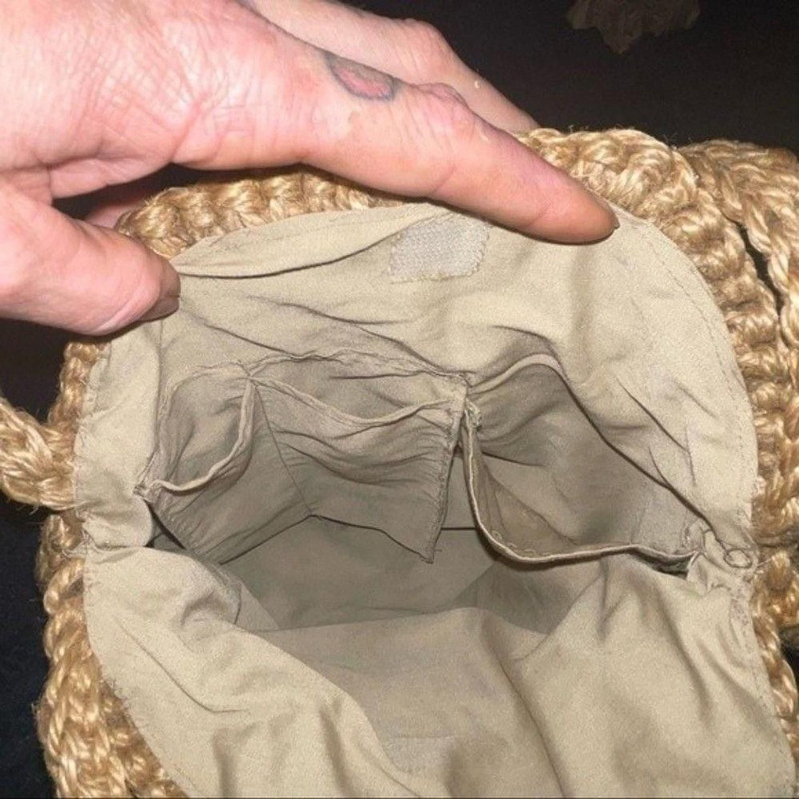 Source-unknown Women’s Tan Bag