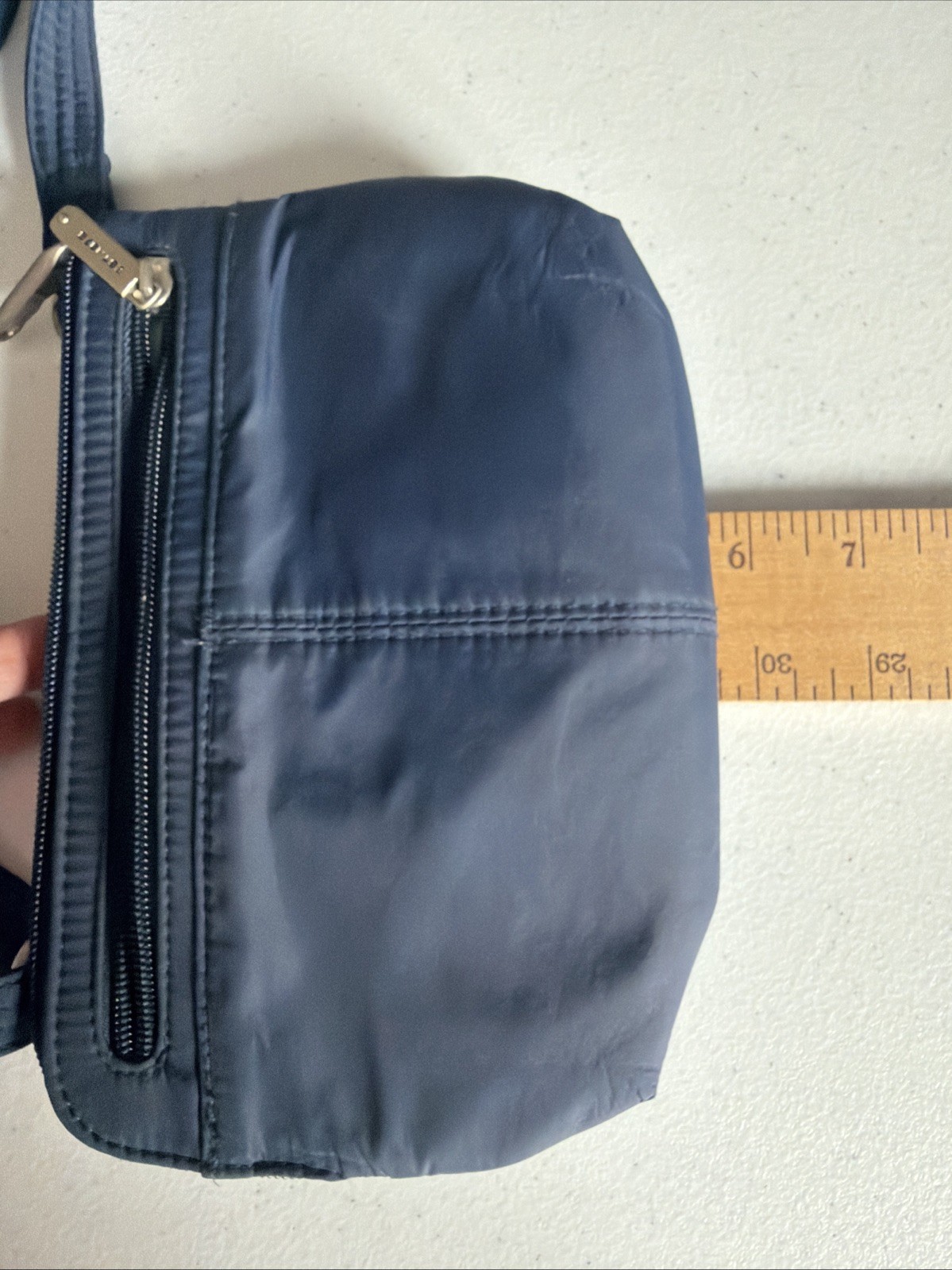 Travelon Sling Bag Crossbody Purse blue Flap Organizer Adjustable fanny pack