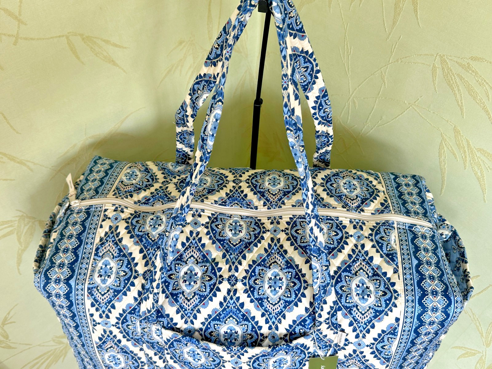 VERA BRADLEY LARGE ORIGINAL DUFFEL BAG + ULTIMATE TRAVEL CASE:NWT CAMBRIDGE BLUE