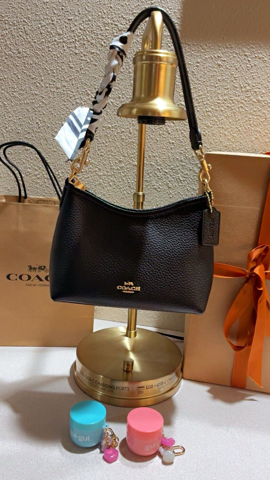 Coach Laurel Small Shoulder Bag Black Pebbled Finish Gold Hardware Zip