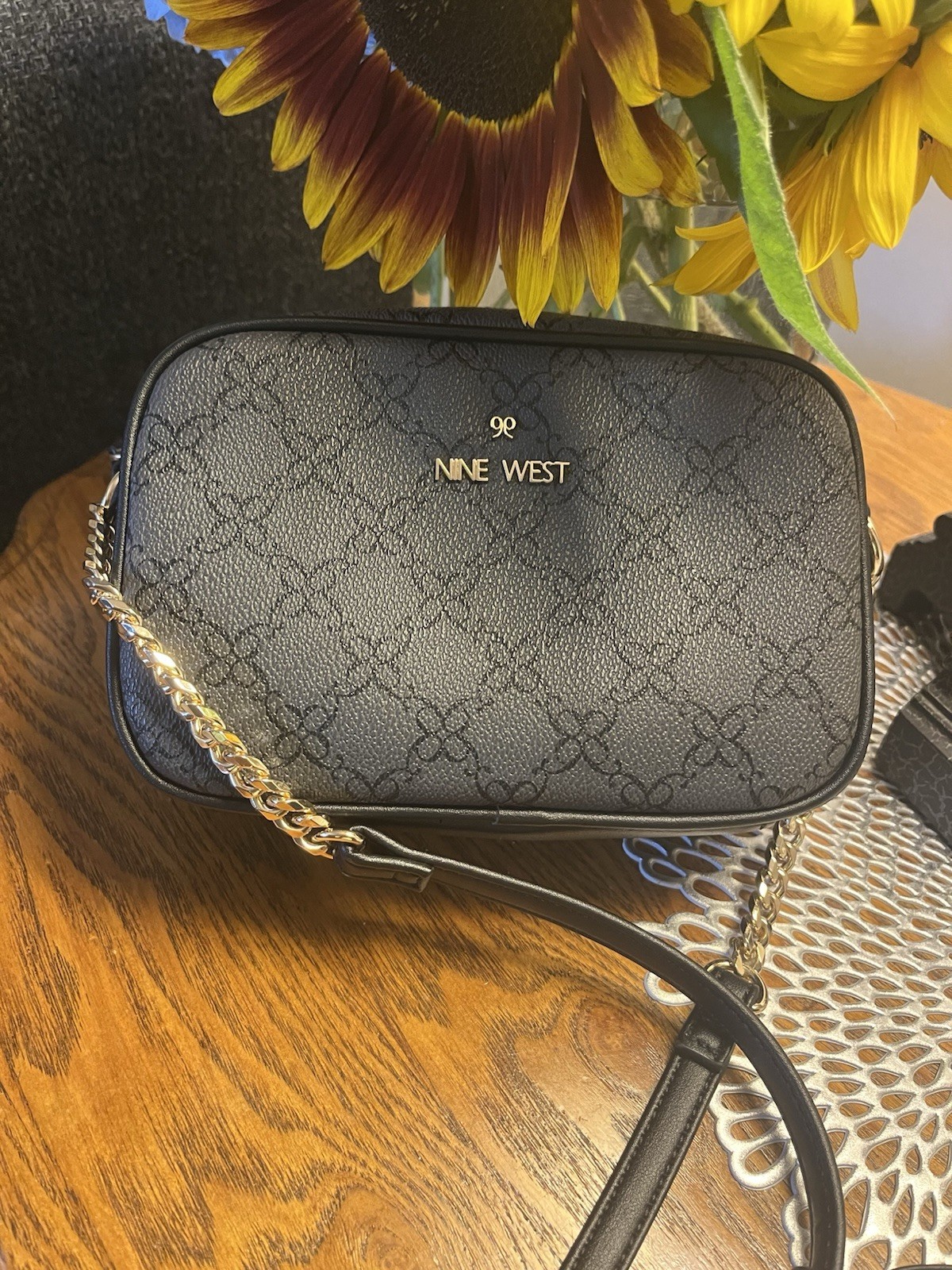 Nine West Crossbody Purse Grey/Black/Gold Chain Strap Faux Leather