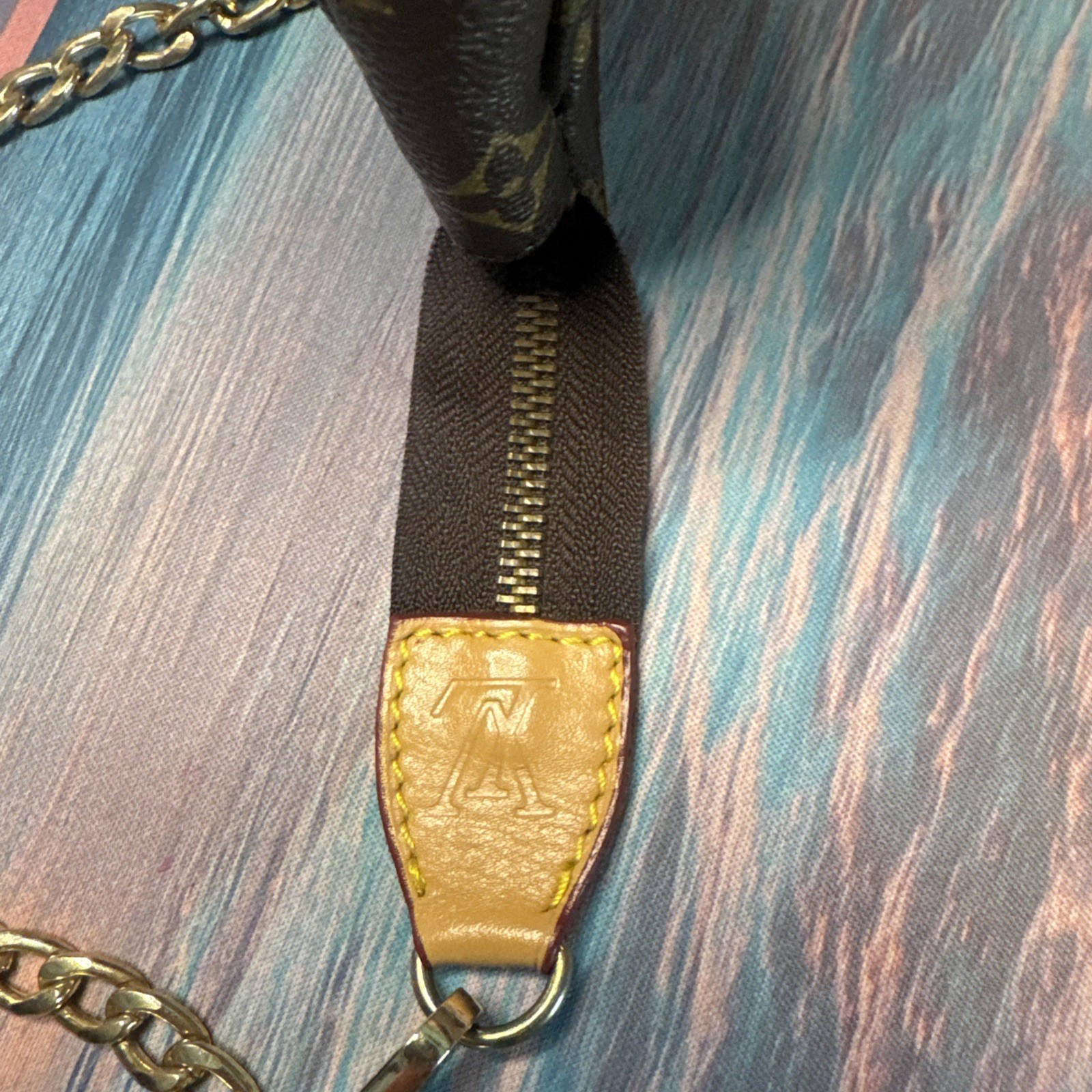 Louis Vuitton Handbag M5 1980 Mini Pochette Monogram Leather