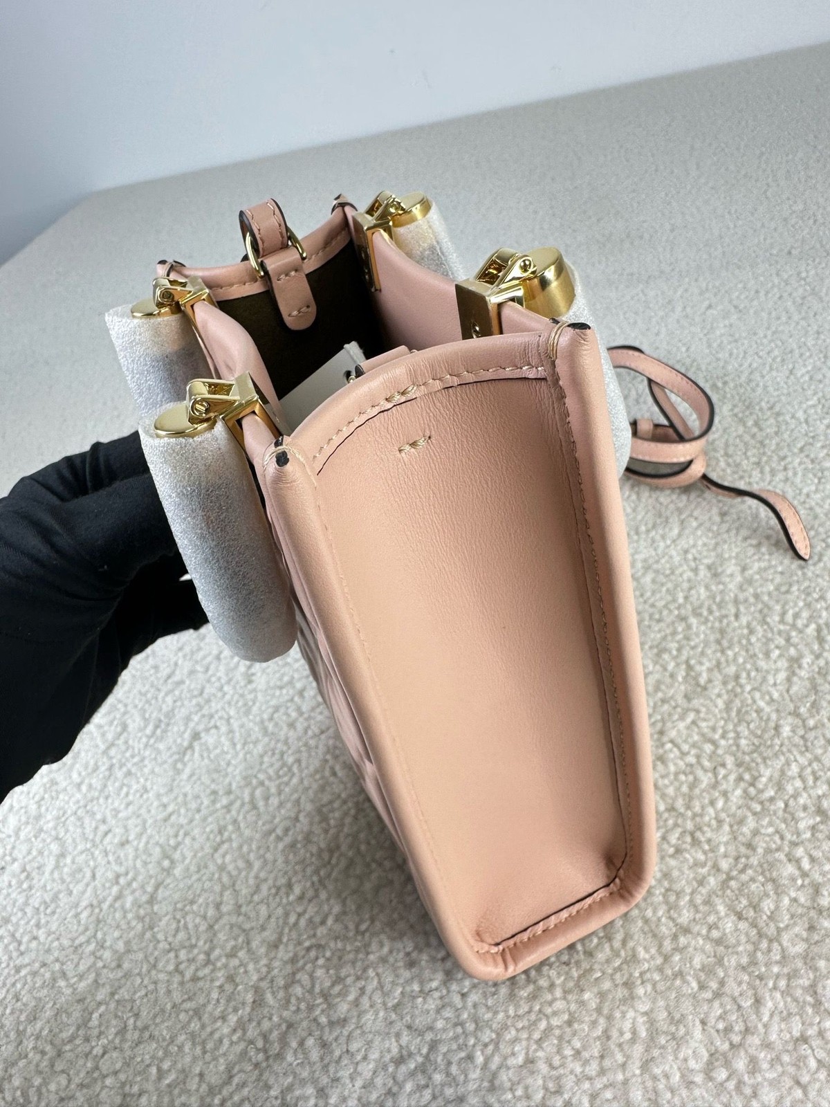 AUTH Fendi Sunshine Mini Pink FF Logo Leather Tortoise Handle Crossbody Tote Bag